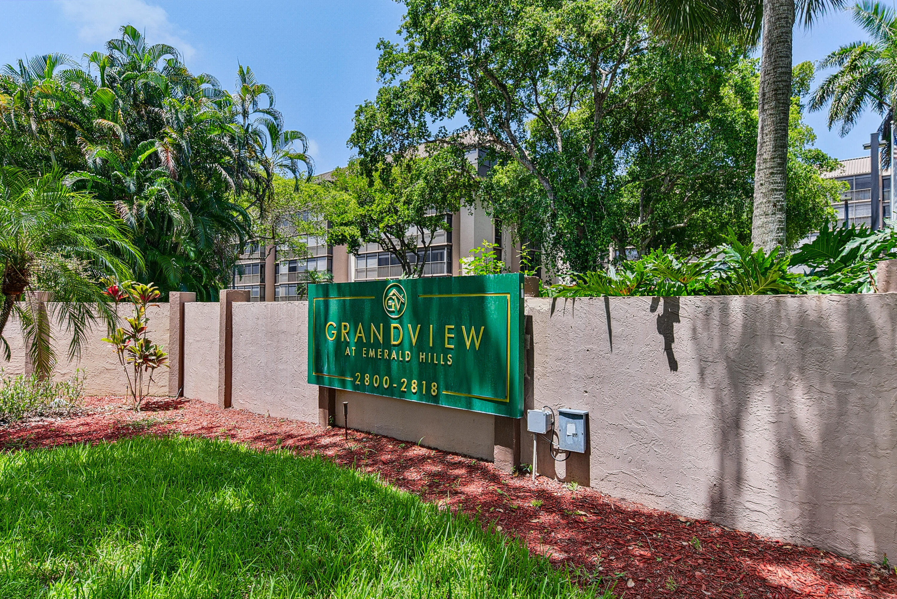 GRANDVIEW AT EMERALD HILLS CONDO - Residential