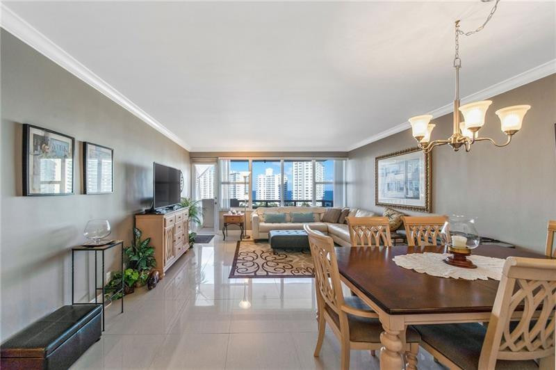 Coral Ridge Towers East - Residential