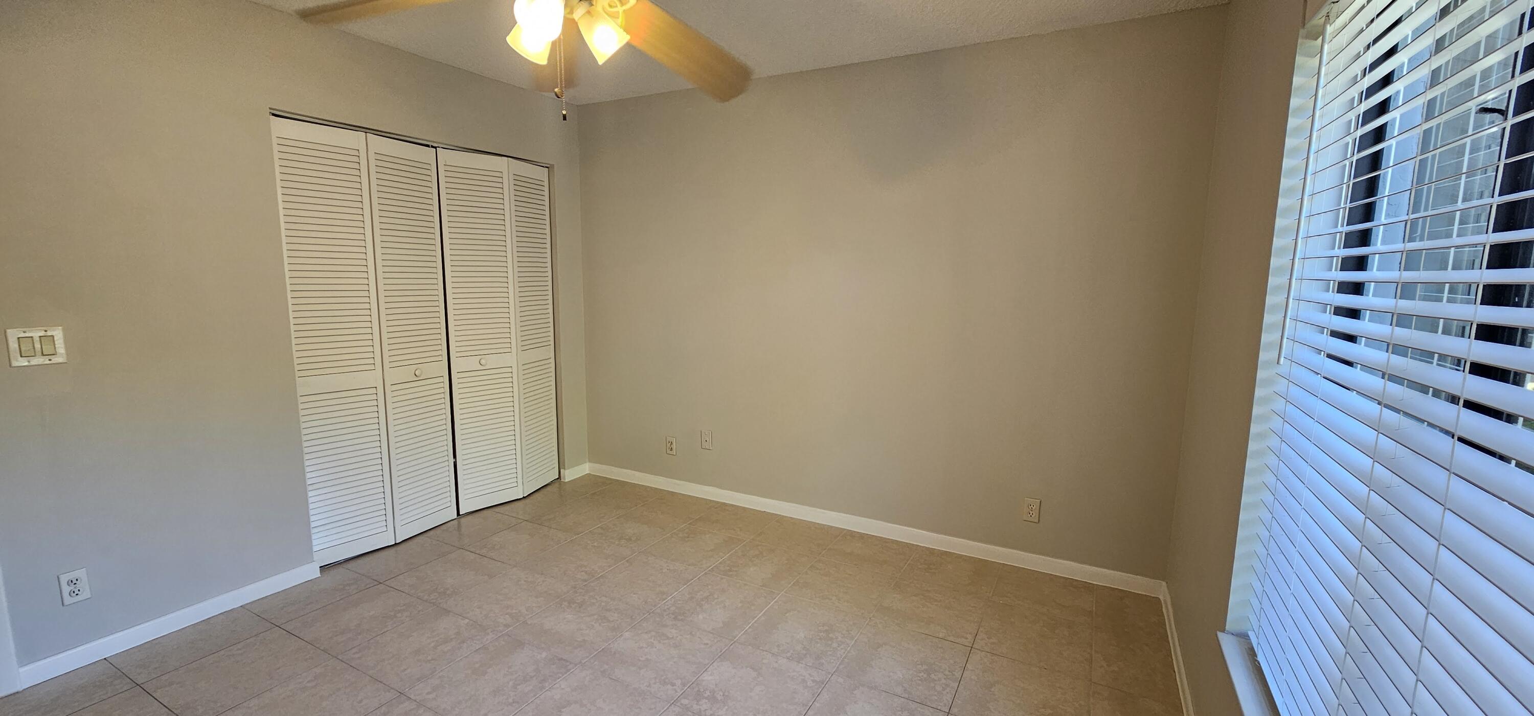 ENVIRONMENT I CONDO - Residential Lease