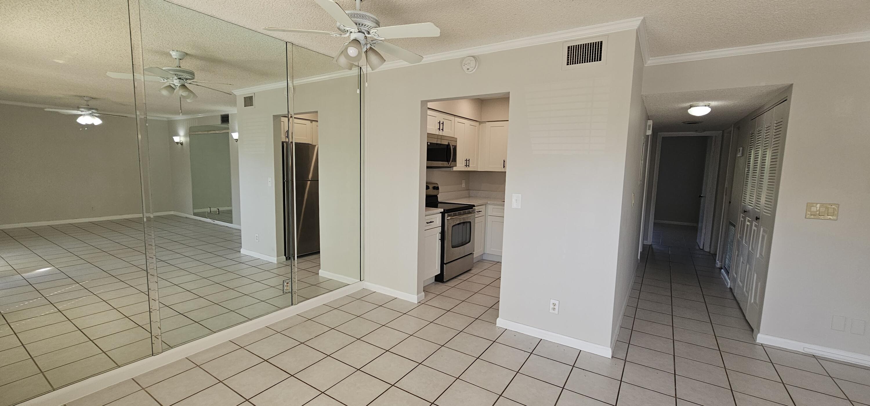 ENVIRONMENT I CONDO - Residential Lease