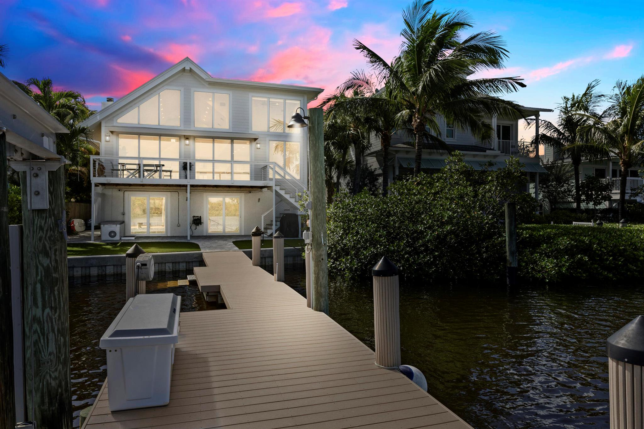 YACHT CLUB ESTATES - Residential