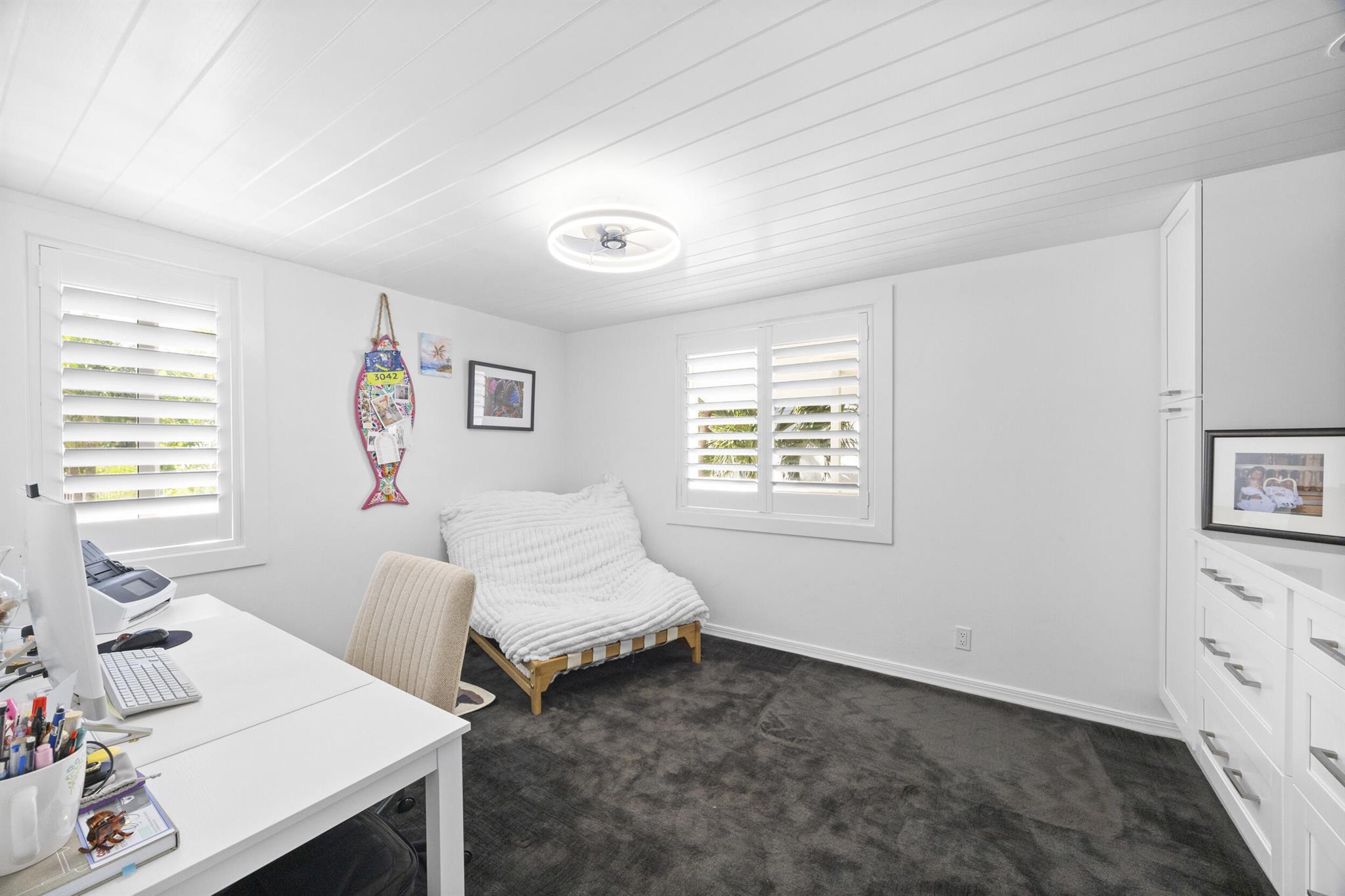 YACHT CLUB ESTATES - Residential