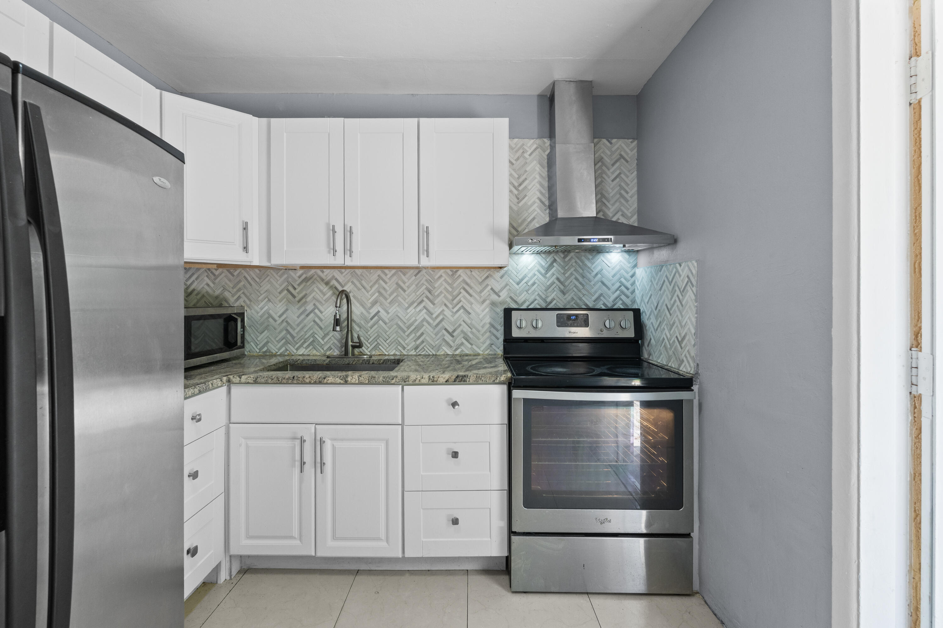 BROWN SAM JR - Residential Lease
