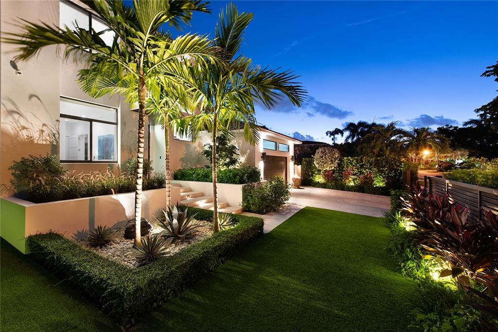 RIO VISTA ISLES - Residential