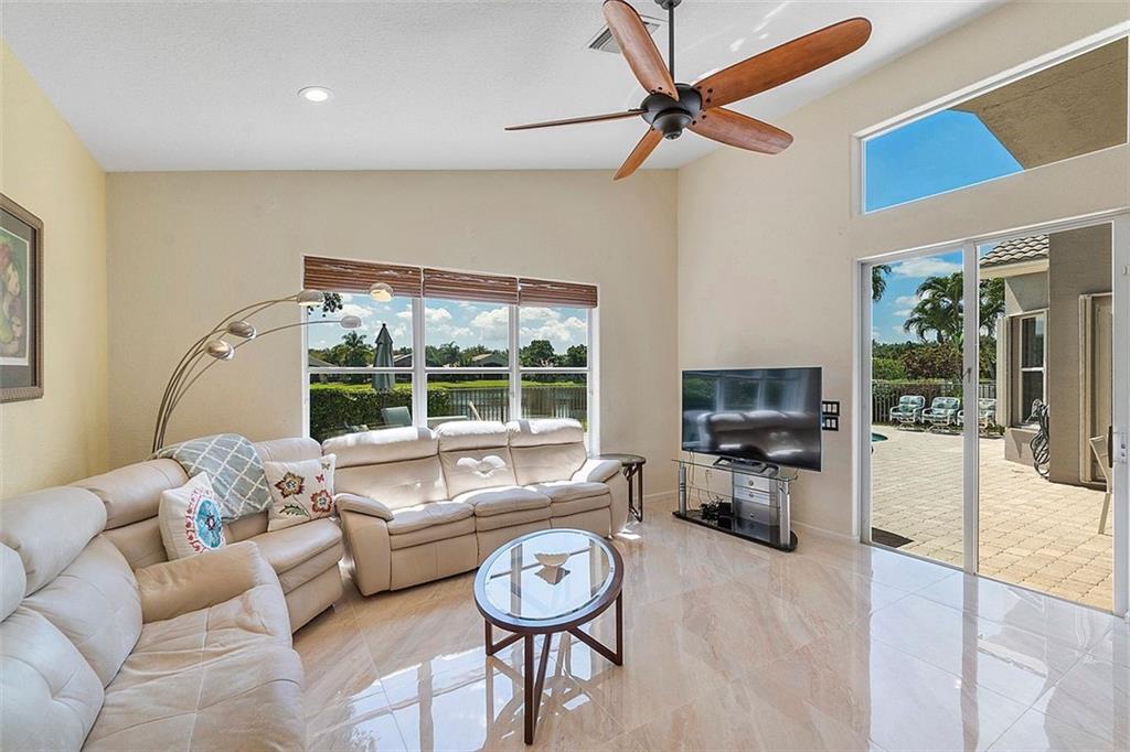 Valencia Shores Plt 01 - Residential