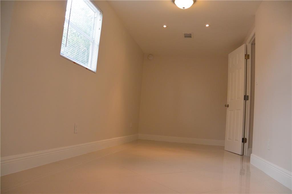 EASTWAY PARK SEC 4 - Residential