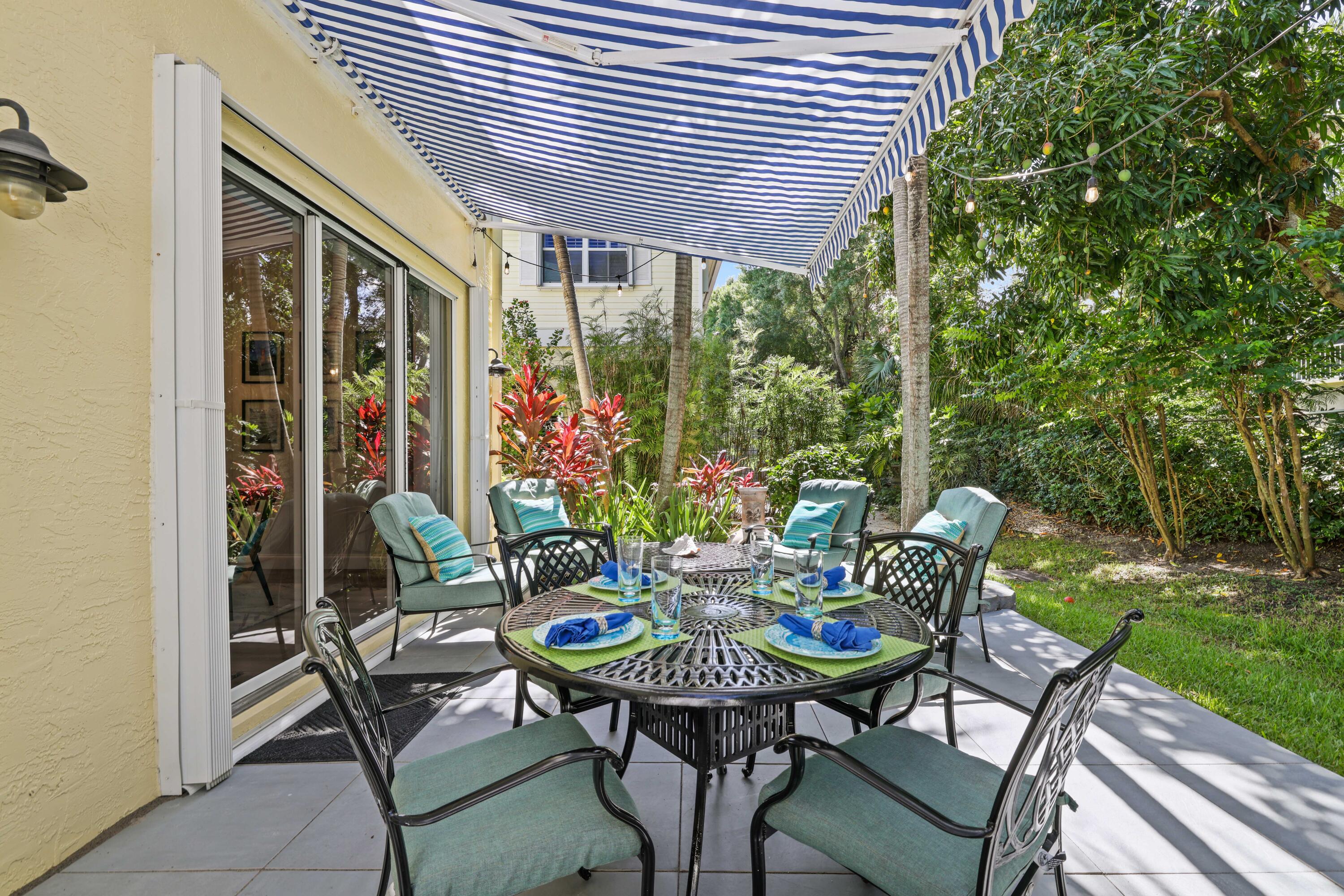 BAREFOOT COVE TOWNHOMES - Residential