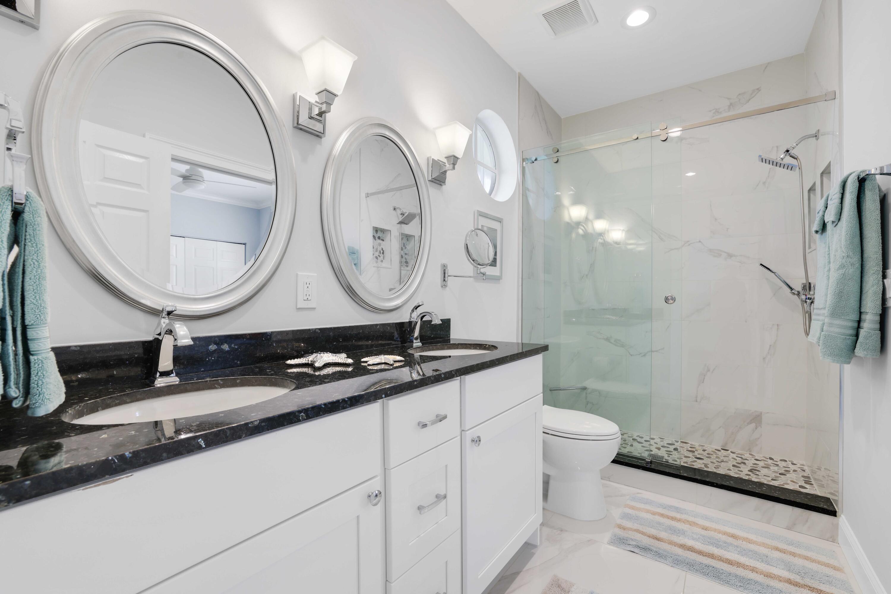 BAREFOOT COVE TOWNHOMES - Residential