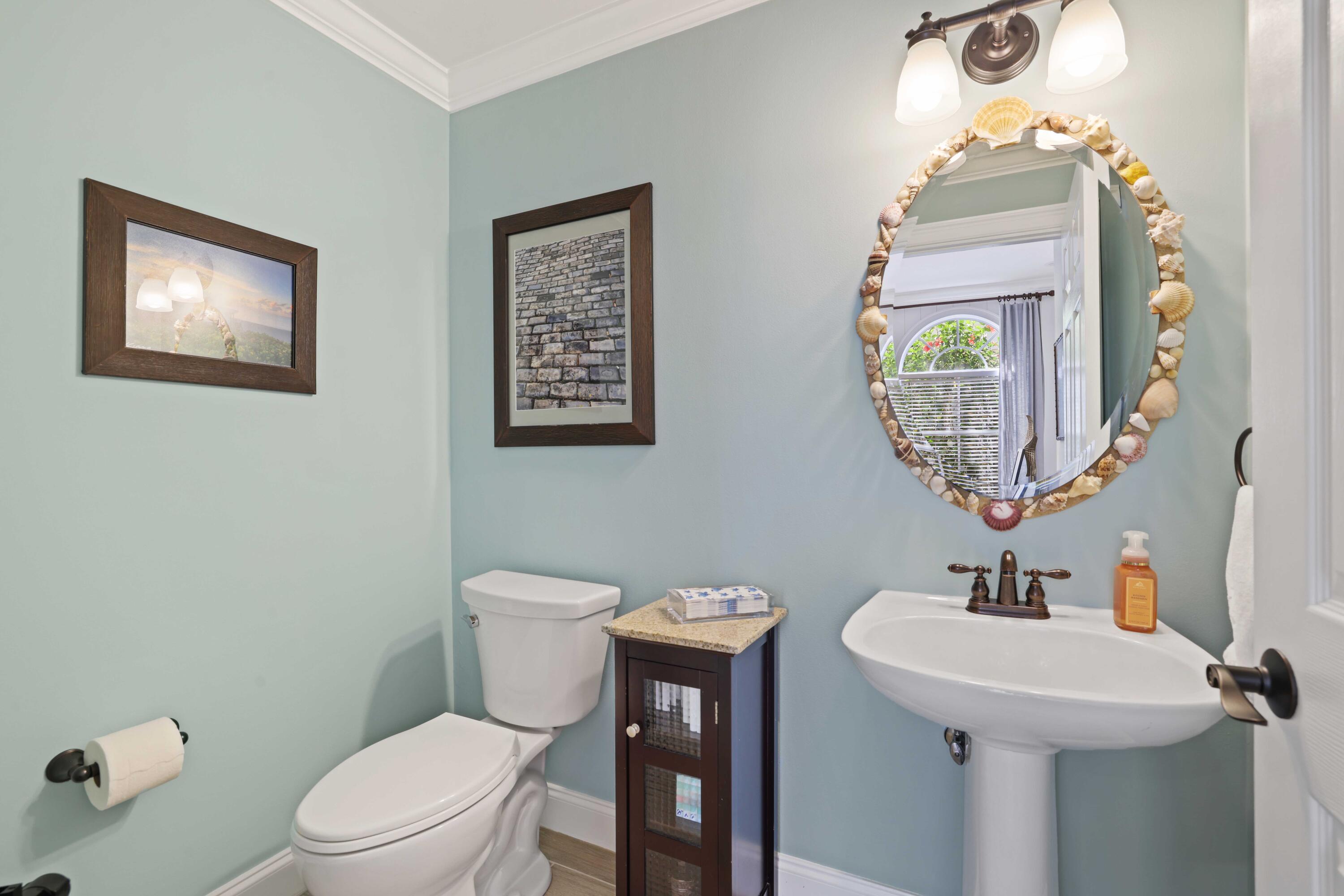 BAREFOOT COVE TOWNHOMES - Residential