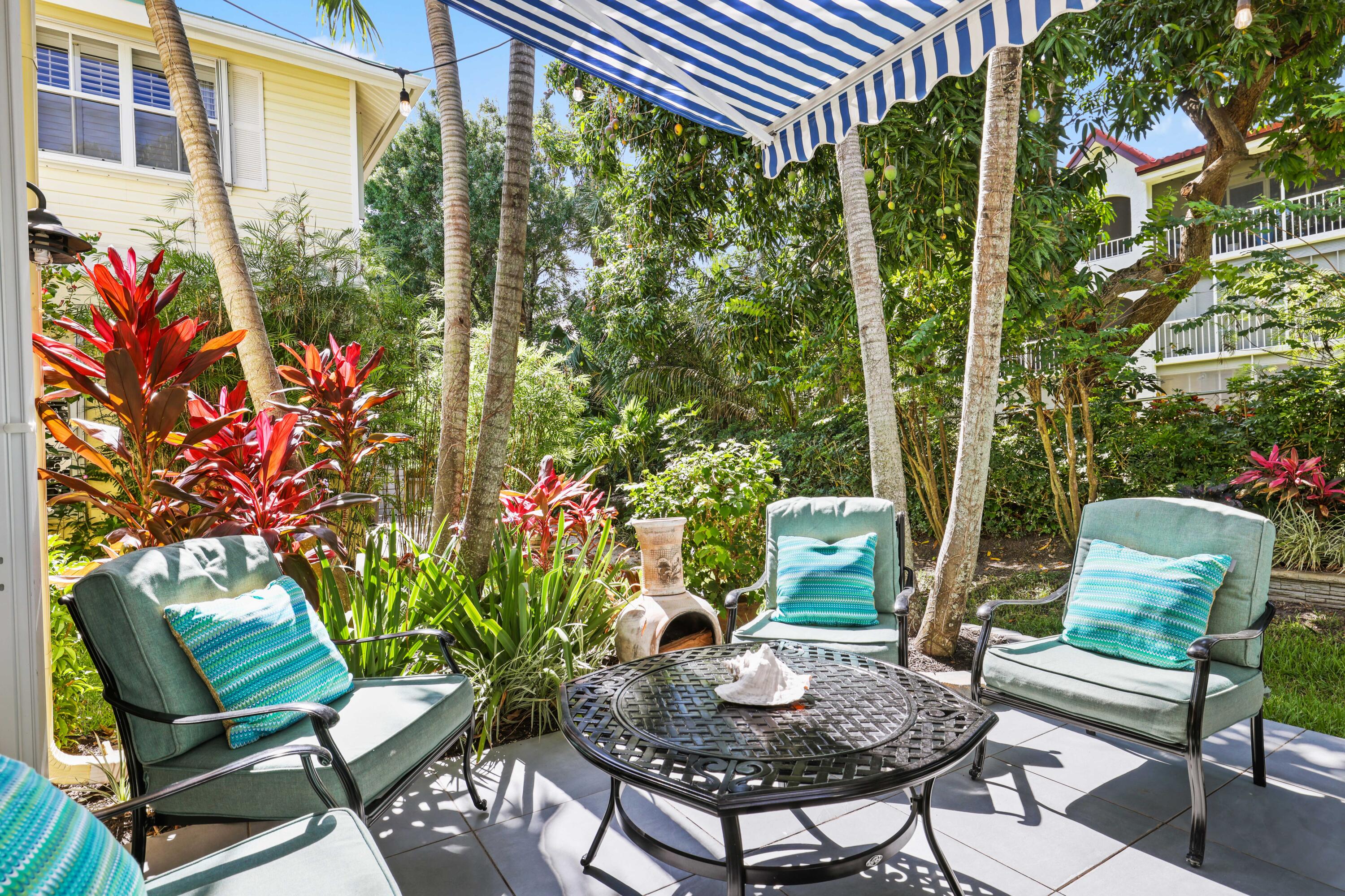 BAREFOOT COVE TOWNHOMES - Residential
