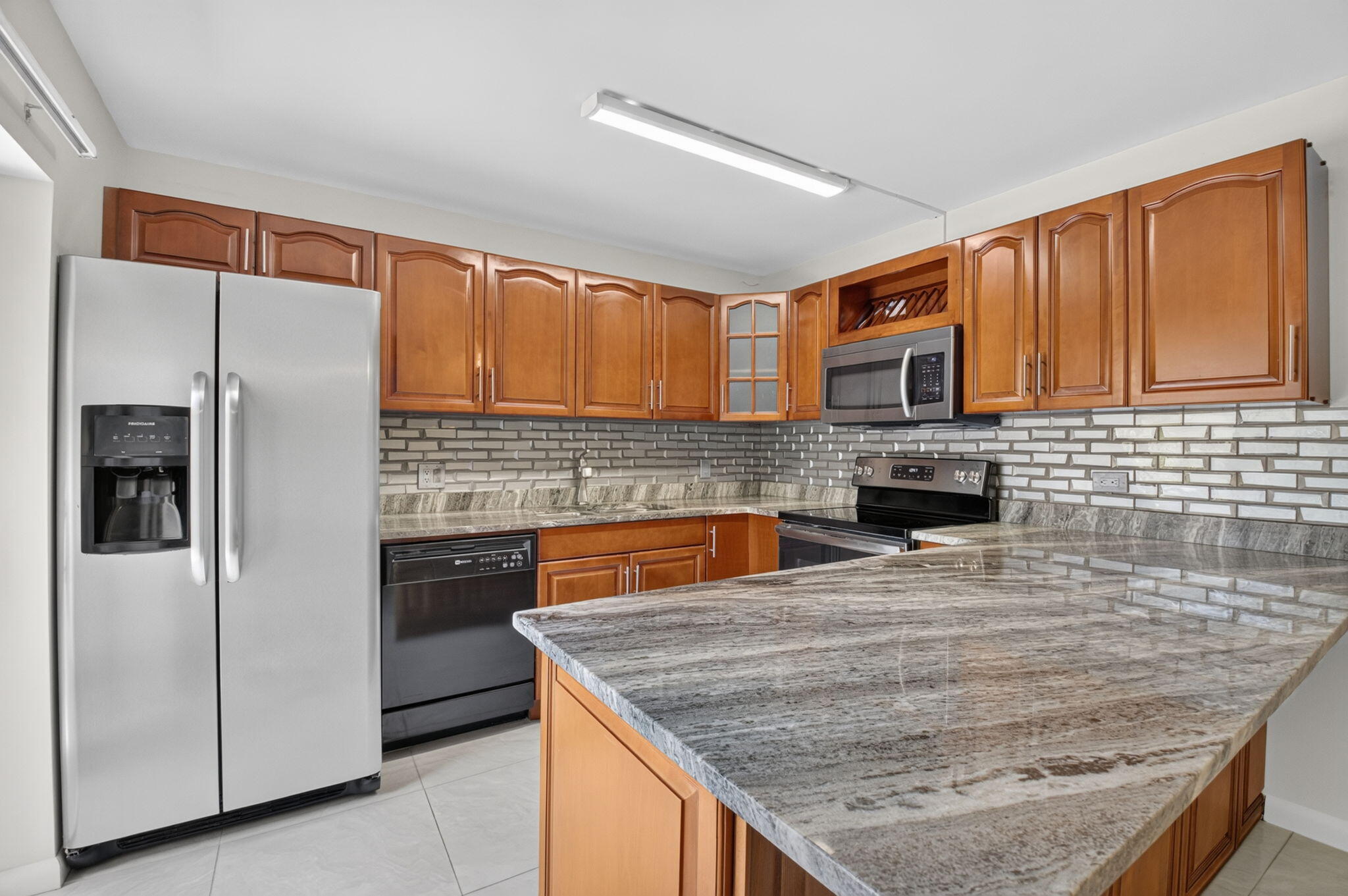 DELRAY OAKS WEST 1 & 2 CONDS DECLS FILED 2-17-81 I - Residential