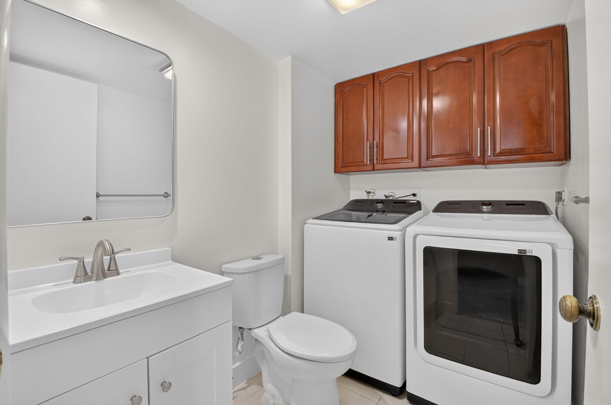 DELRAY OAKS WEST 1 & 2 CONDS DECLS FILED 2-17-81 I - Residential