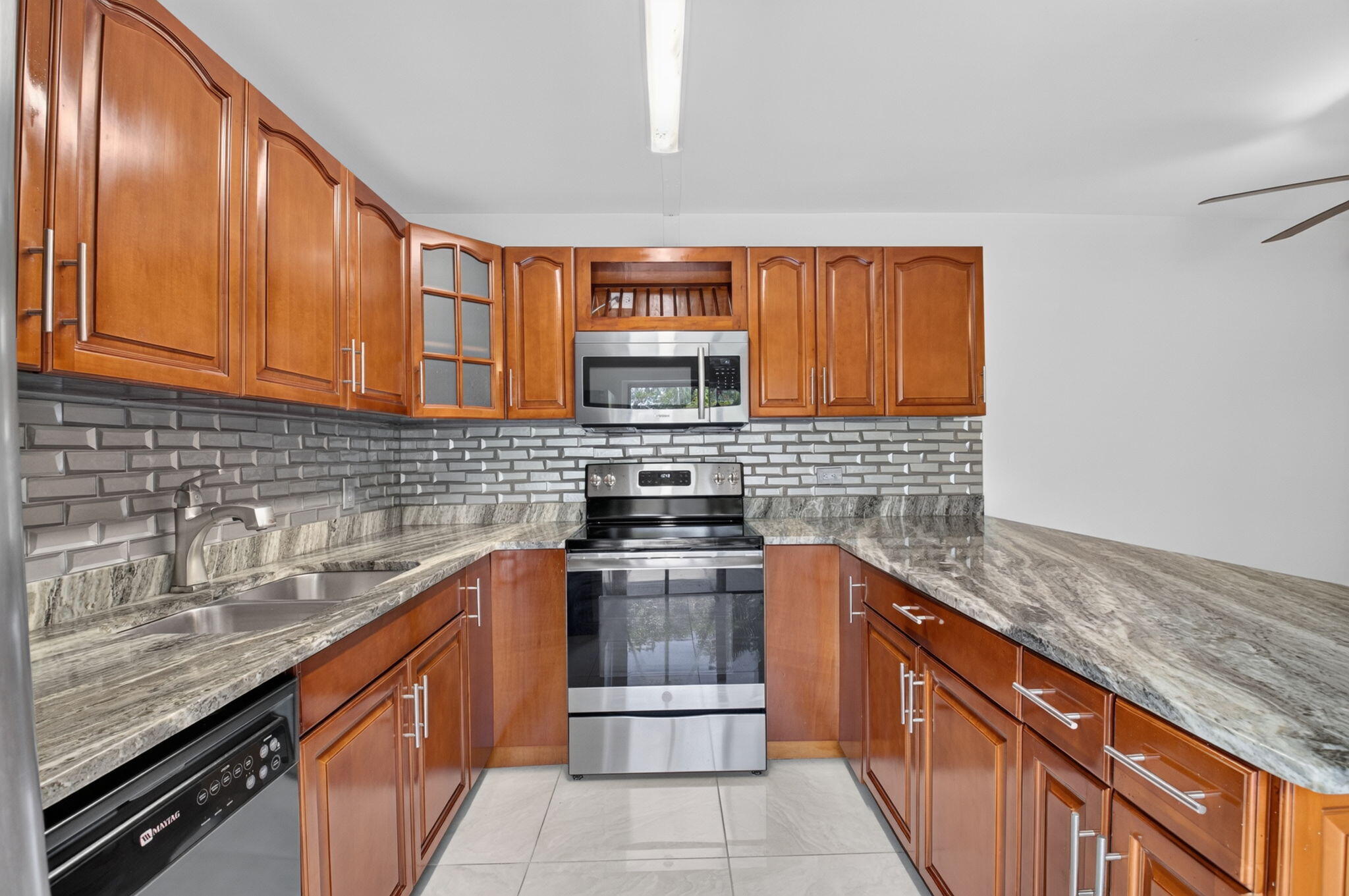 DELRAY OAKS WEST 1 & 2 CONDS DECLS FILED 2-17-81 I - Residential