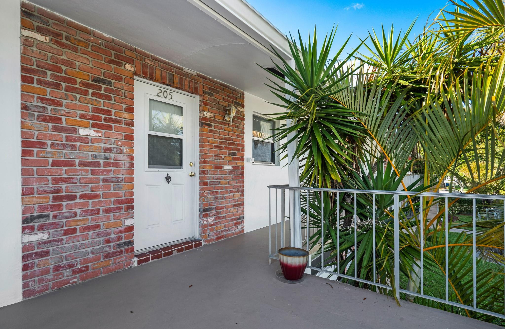 Leisureville Fairway One - Residential