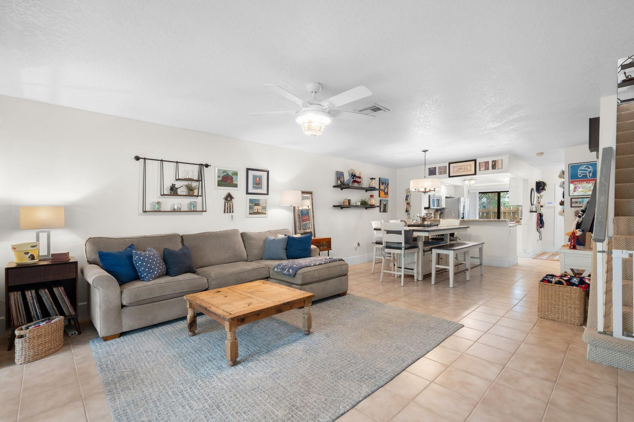 TOWNHOMES OF LIGHTHOUSE POINT - Residential