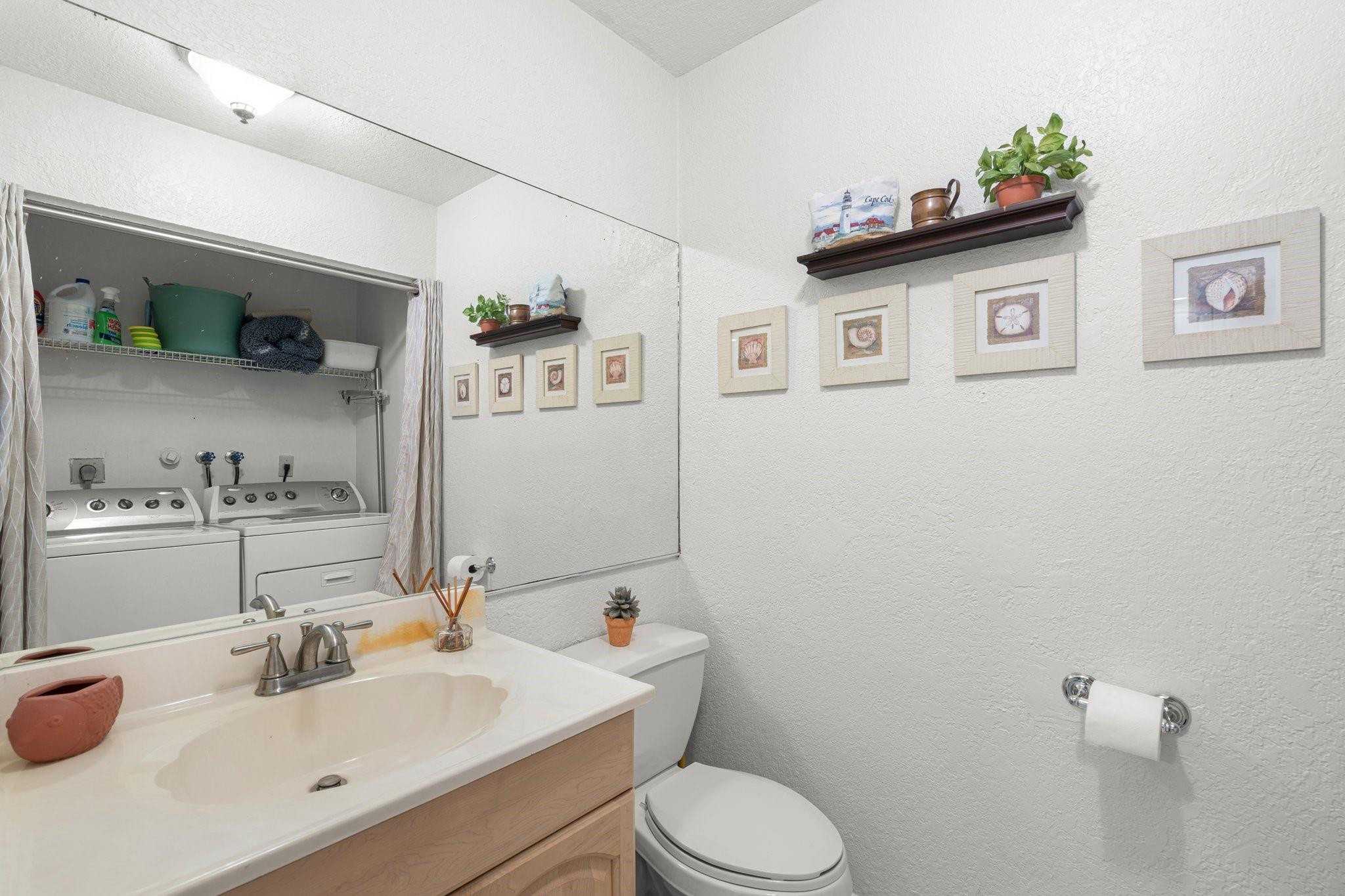TOWNHOMES OF LIGHTHOUSE POINT - Residential