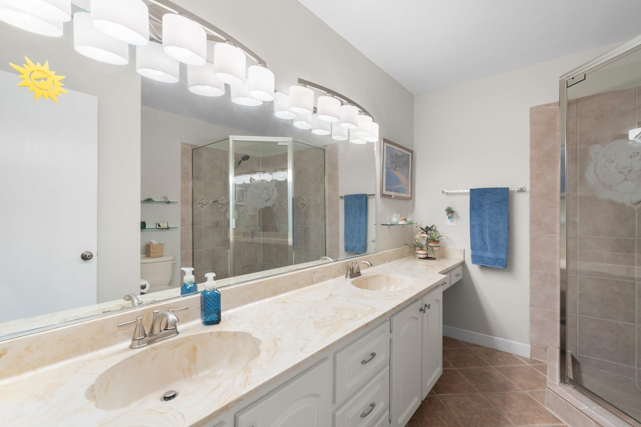 TOWNHOMES OF LIGHTHOUSE POINT - Residential