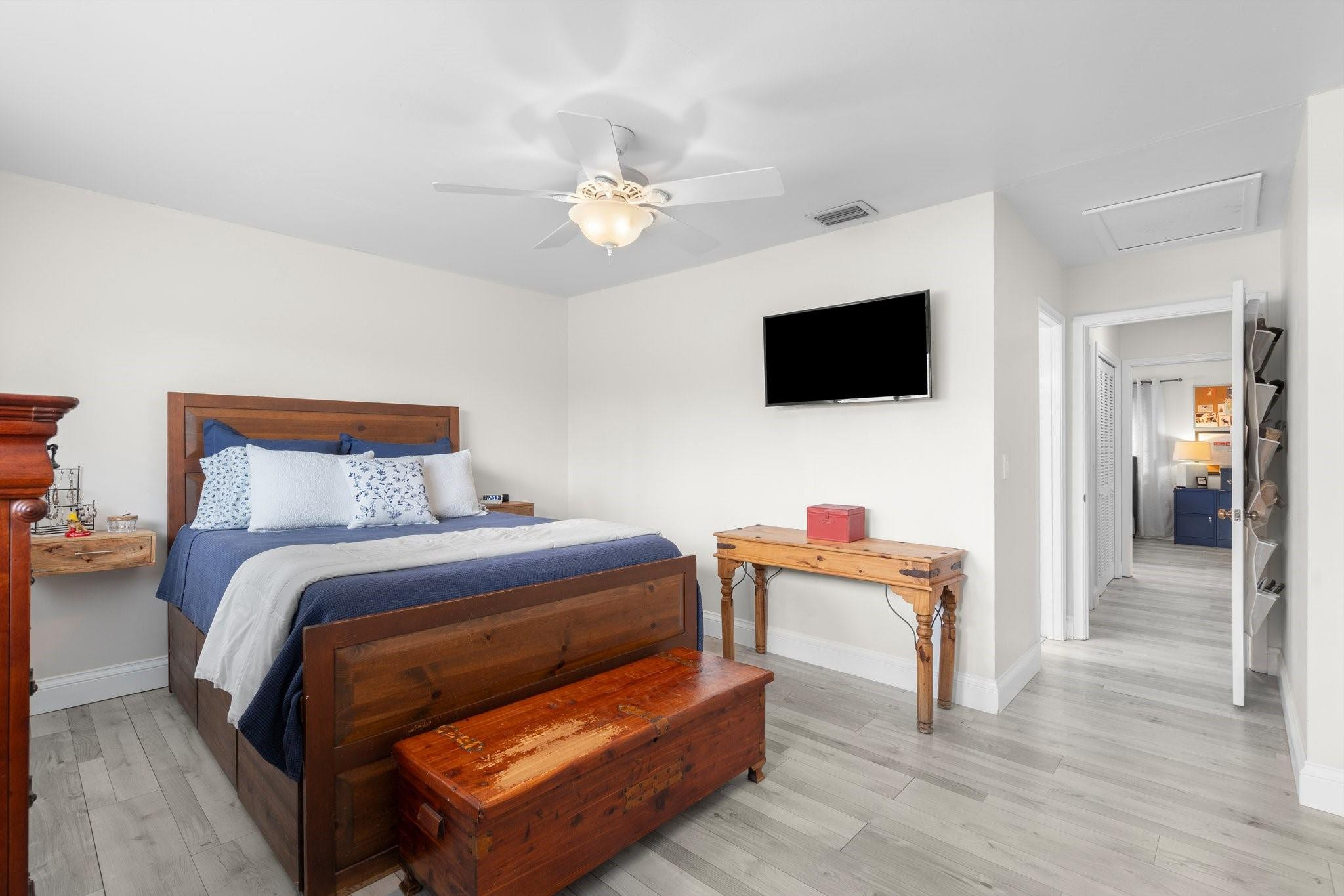 TOWNHOMES OF LIGHTHOUSE POINT - Residential