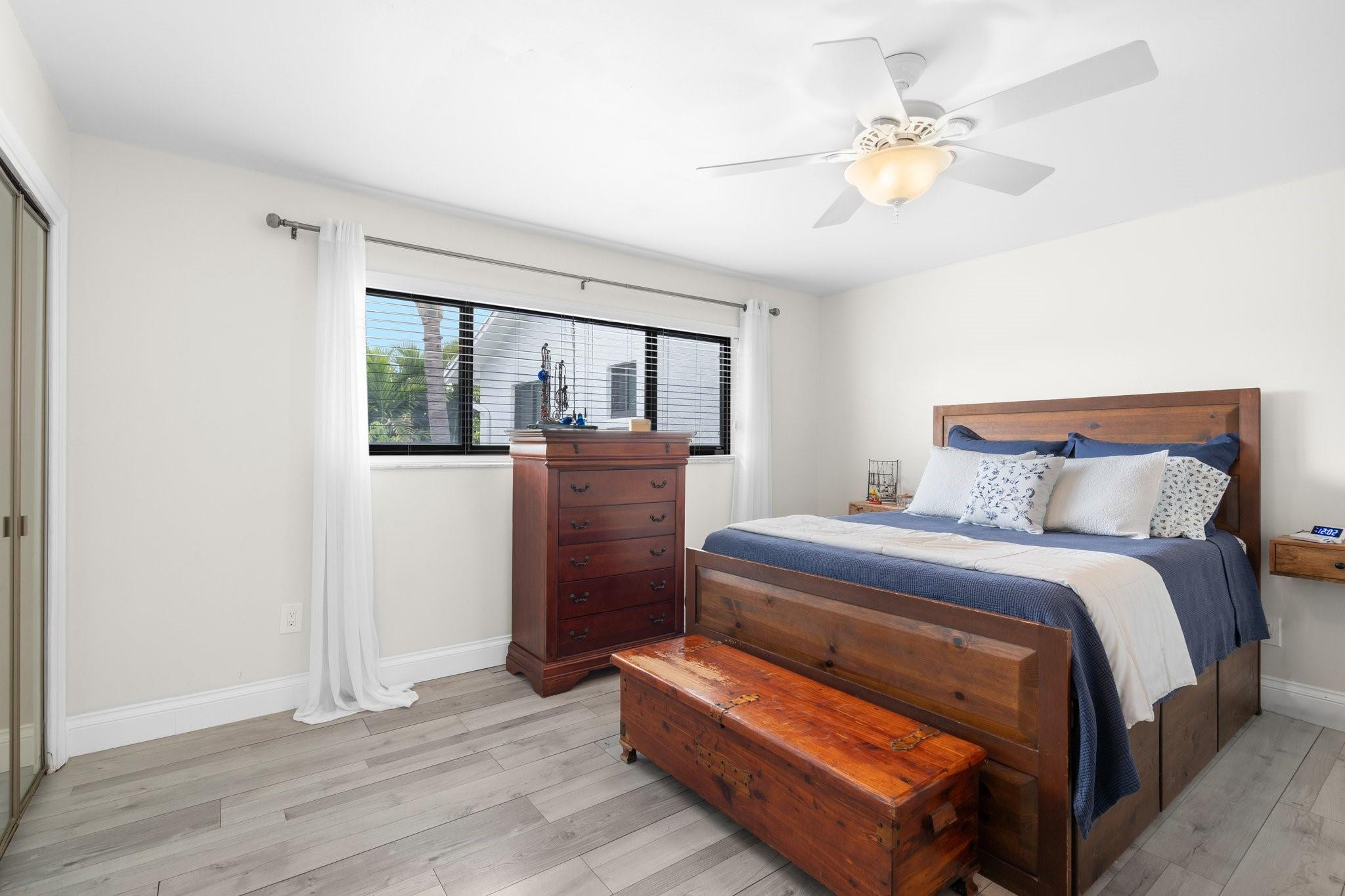 TOWNHOMES OF LIGHTHOUSE POINT - Residential