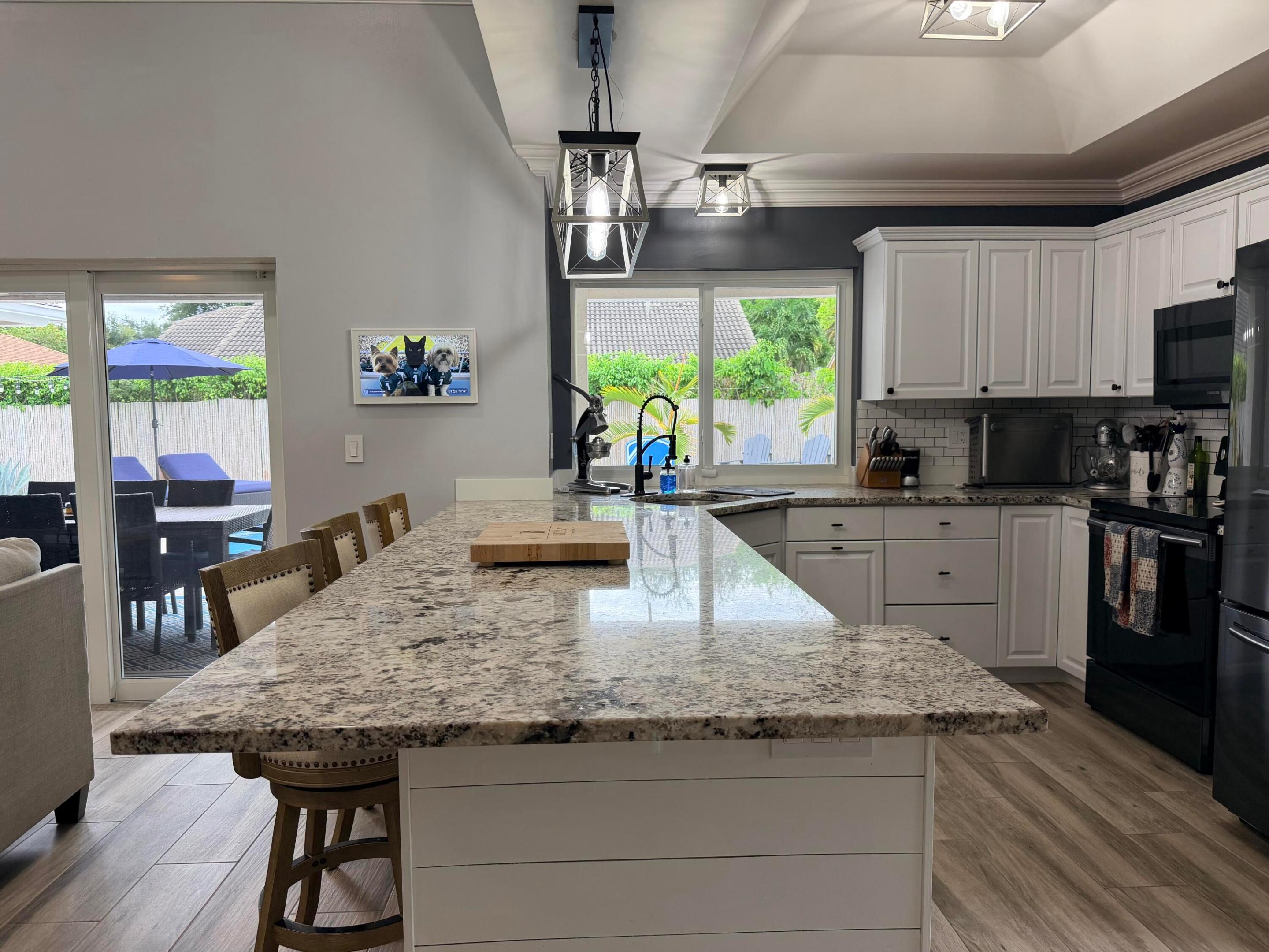 WINSTON PARK - Residential Lease