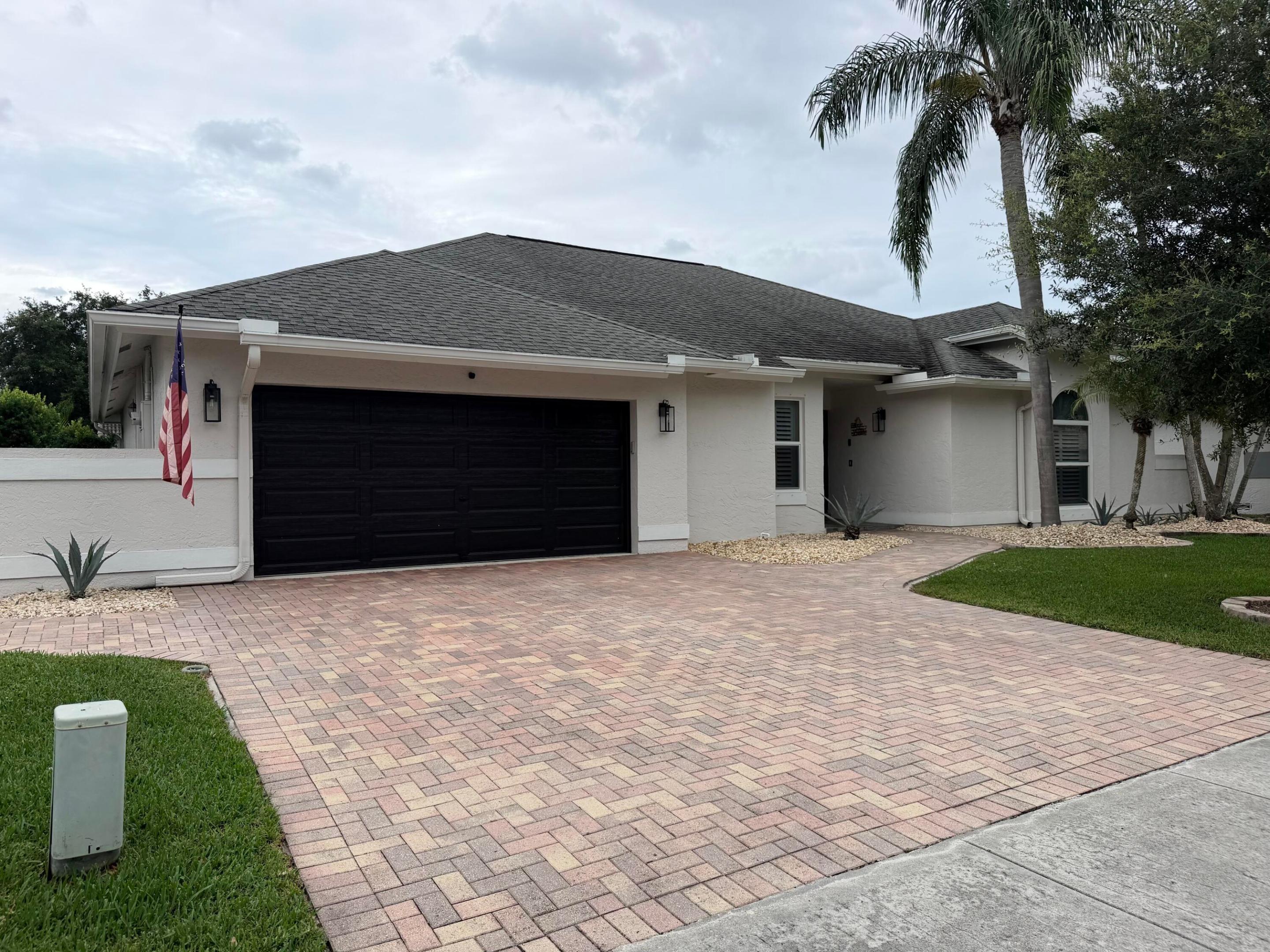 WINSTON PARK - Residential Lease