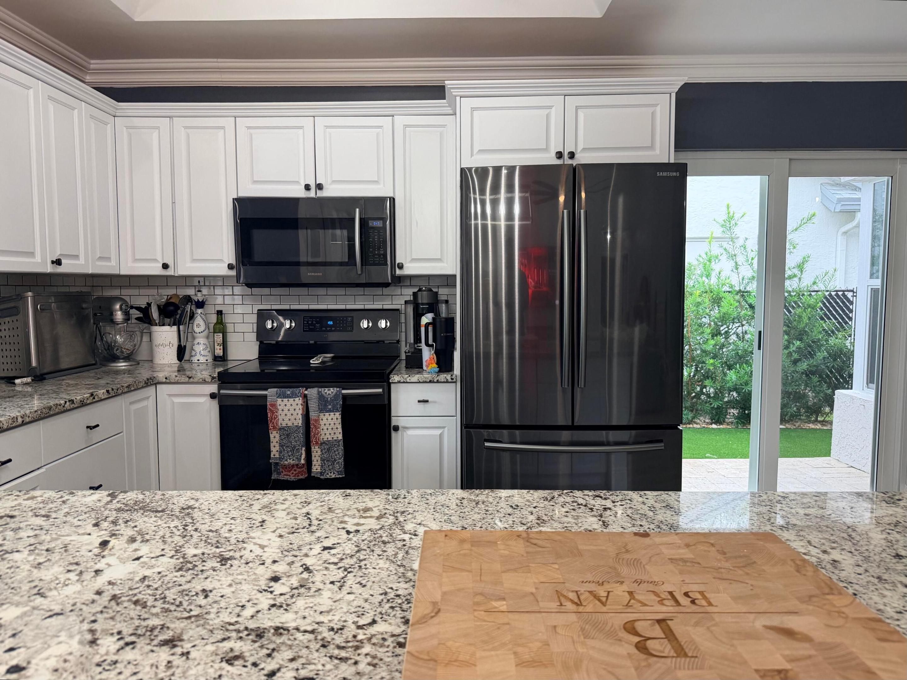WINSTON PARK - Residential Lease
