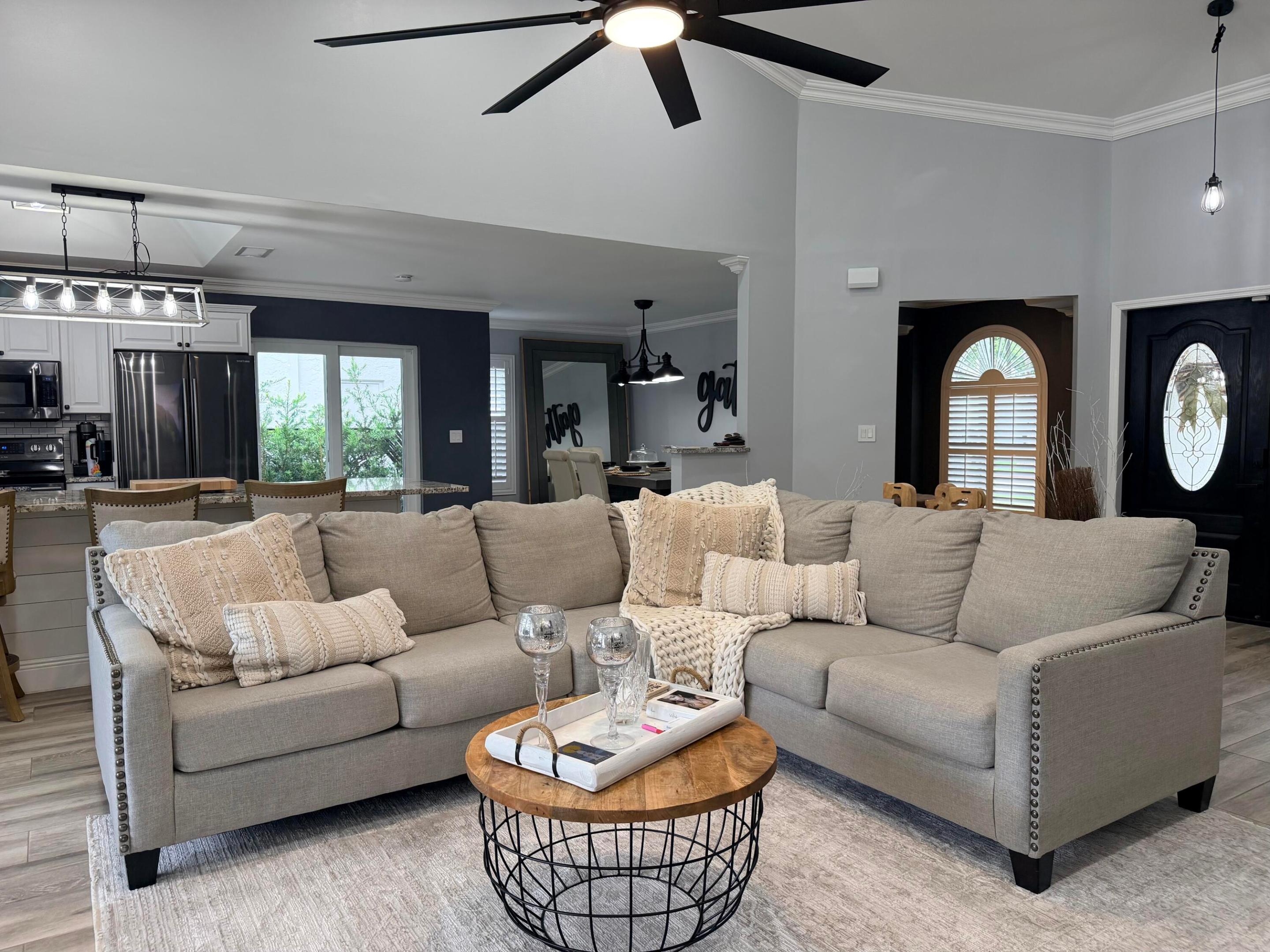 WINSTON PARK - Residential Lease