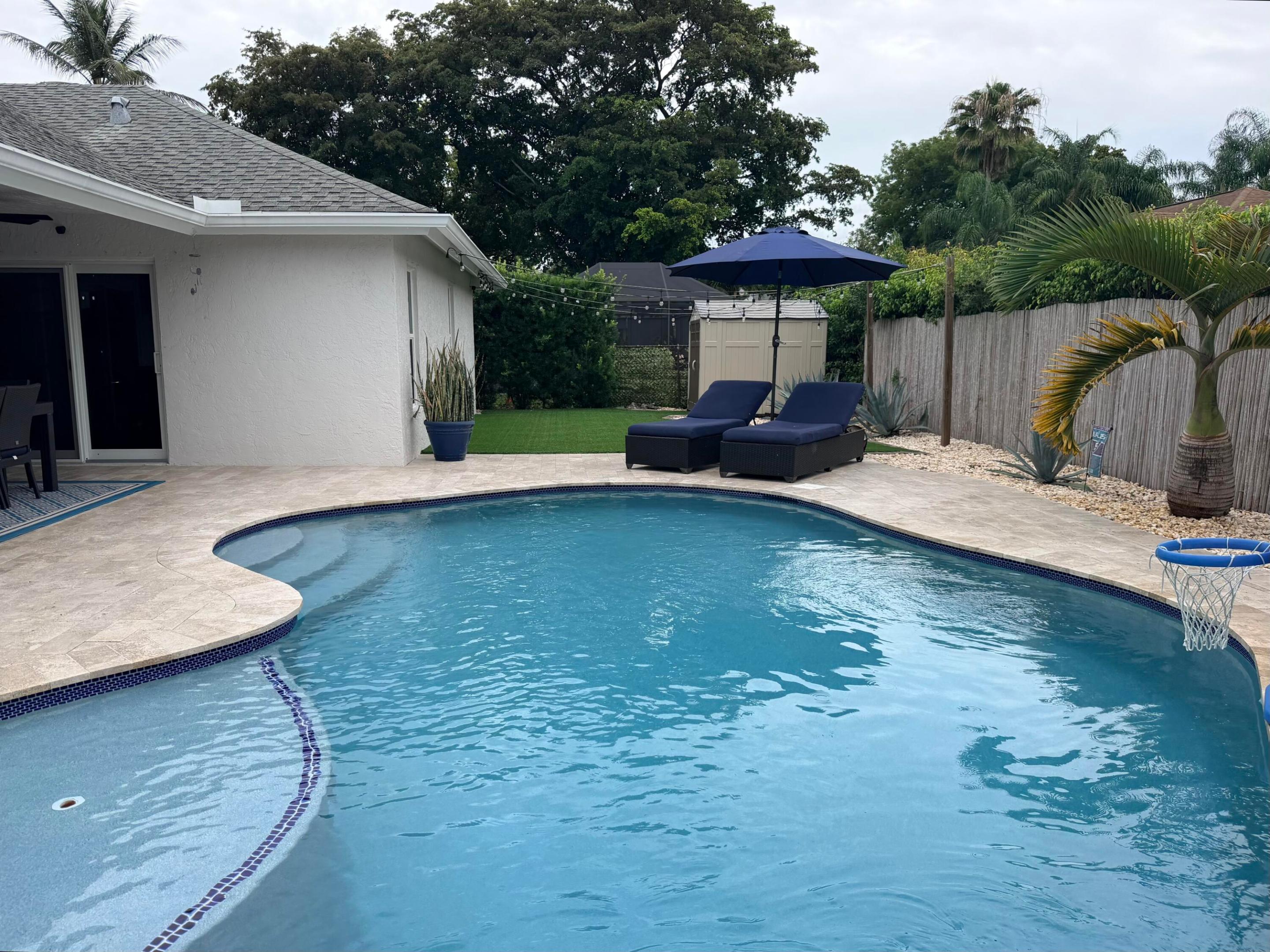 WINSTON PARK - Residential Lease