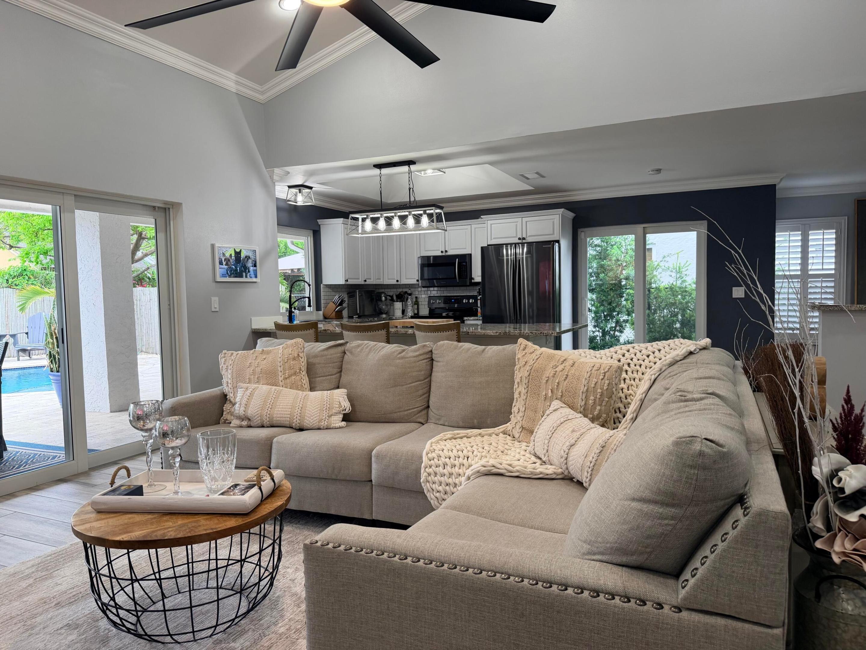 WINSTON PARK - Residential Lease