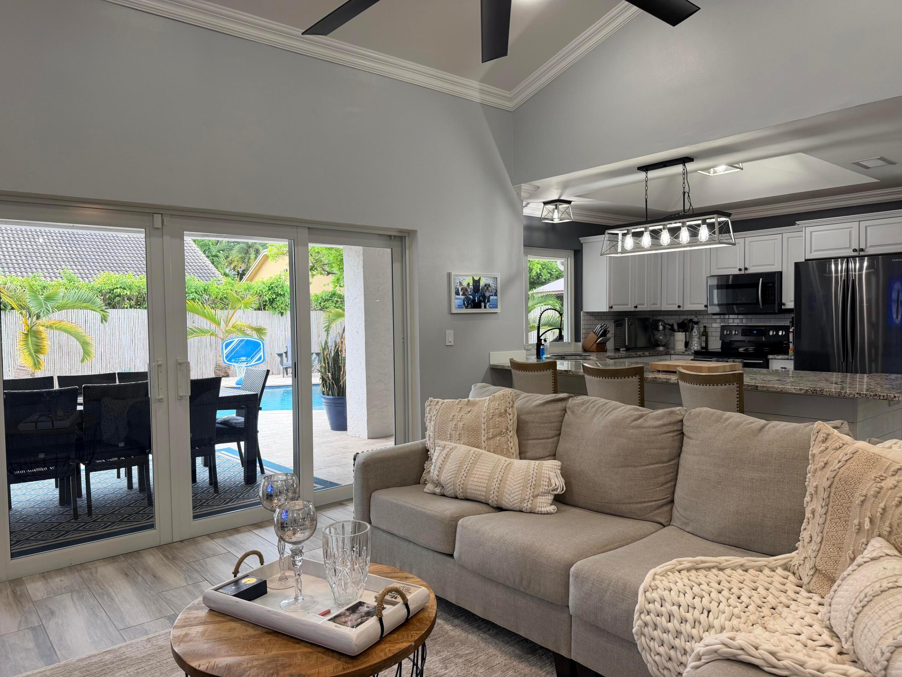 WINSTON PARK - Residential Lease