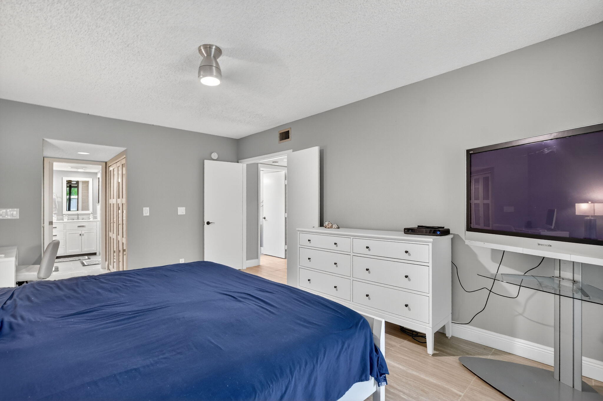 LA MIRADA AT BOCA POINTE - Residential Lease