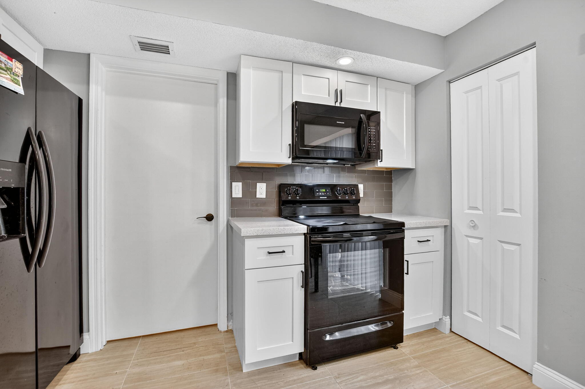 LA MIRADA AT BOCA POINTE - Residential Lease
