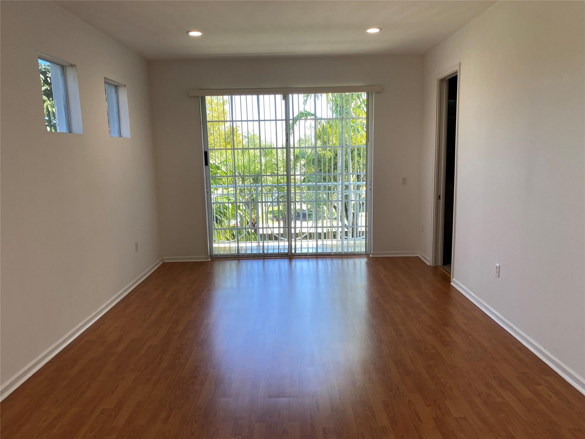 TOWN OF LAKE WORTH - Residential Lease