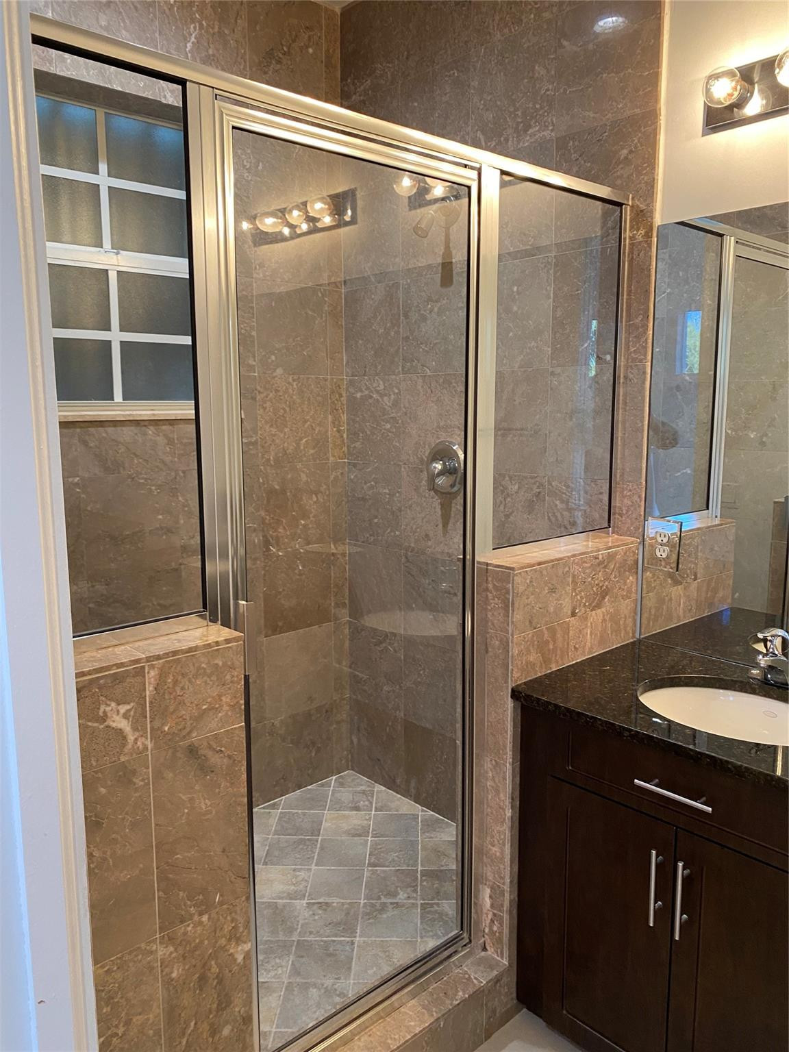 TOWN OF LAKE WORTH - Residential Lease