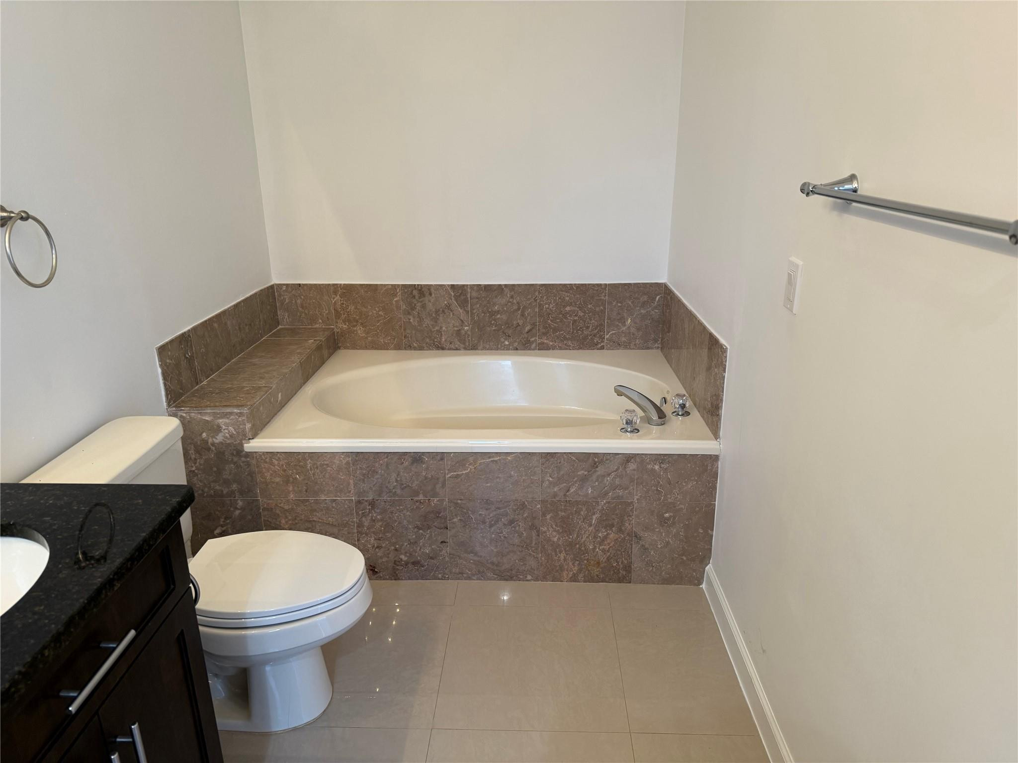 TOWN OF LAKE WORTH - Residential Lease