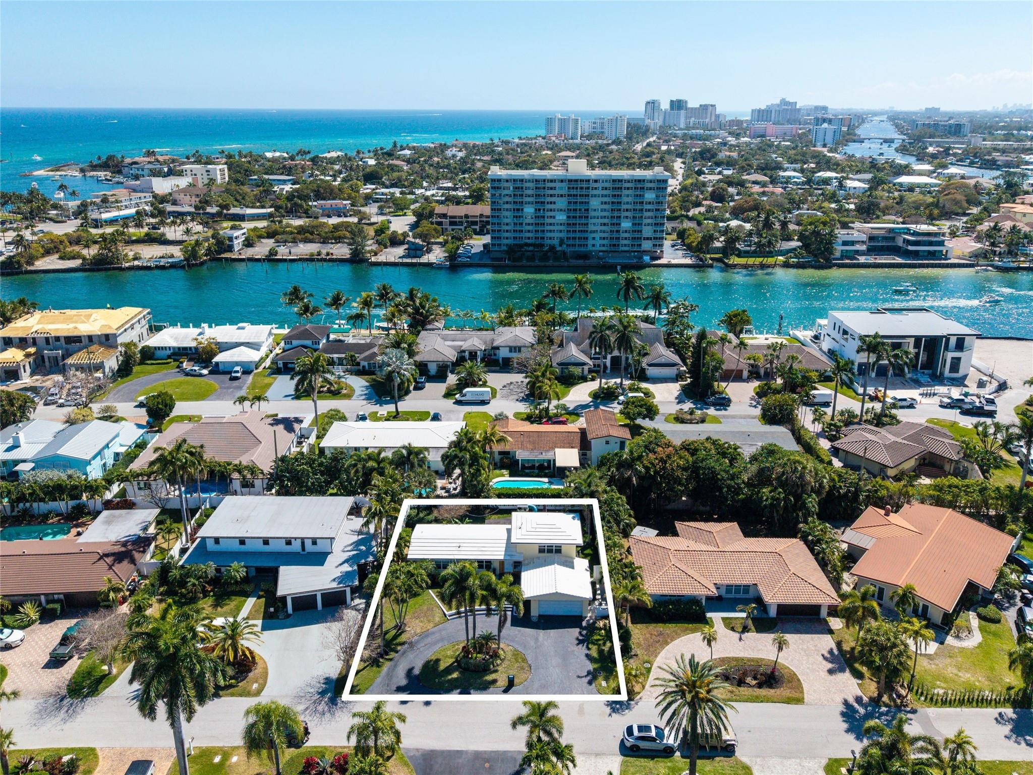 LIGHTHOUSE POINT FIRST SE - Residential