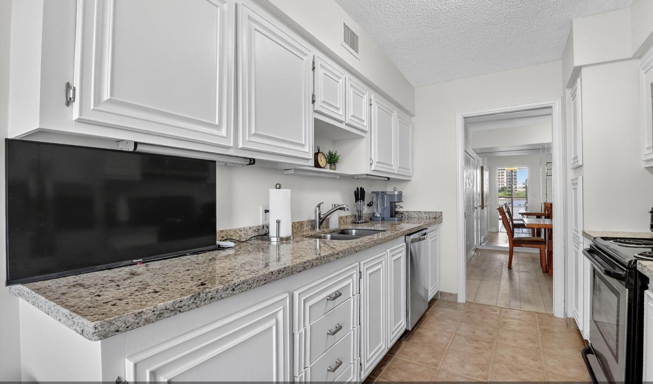 OCEANTREE CONDO - Residential Lease