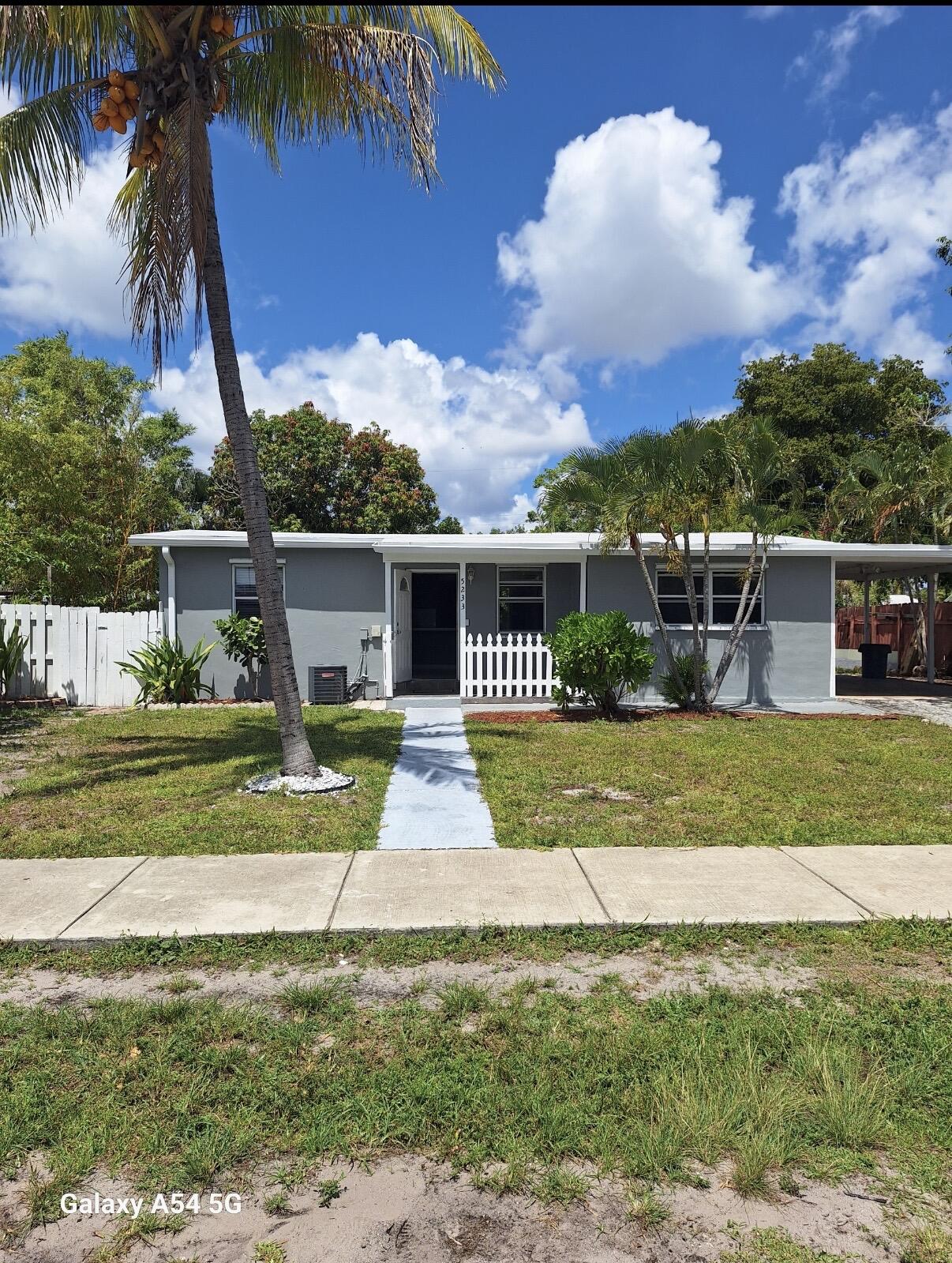 Great opportunity to buy this 3/1 single family home with a huge back yard.   This home can easily become a 4 bedroom home too!   New roof was just completed last week,  AC motor replaced in 2024.  Electric panel has been updated.  The plumbing and water lines from home to street have both  been replaced.   This home has great potential.   Great for investor  or first time home buyer!  Easy to show!