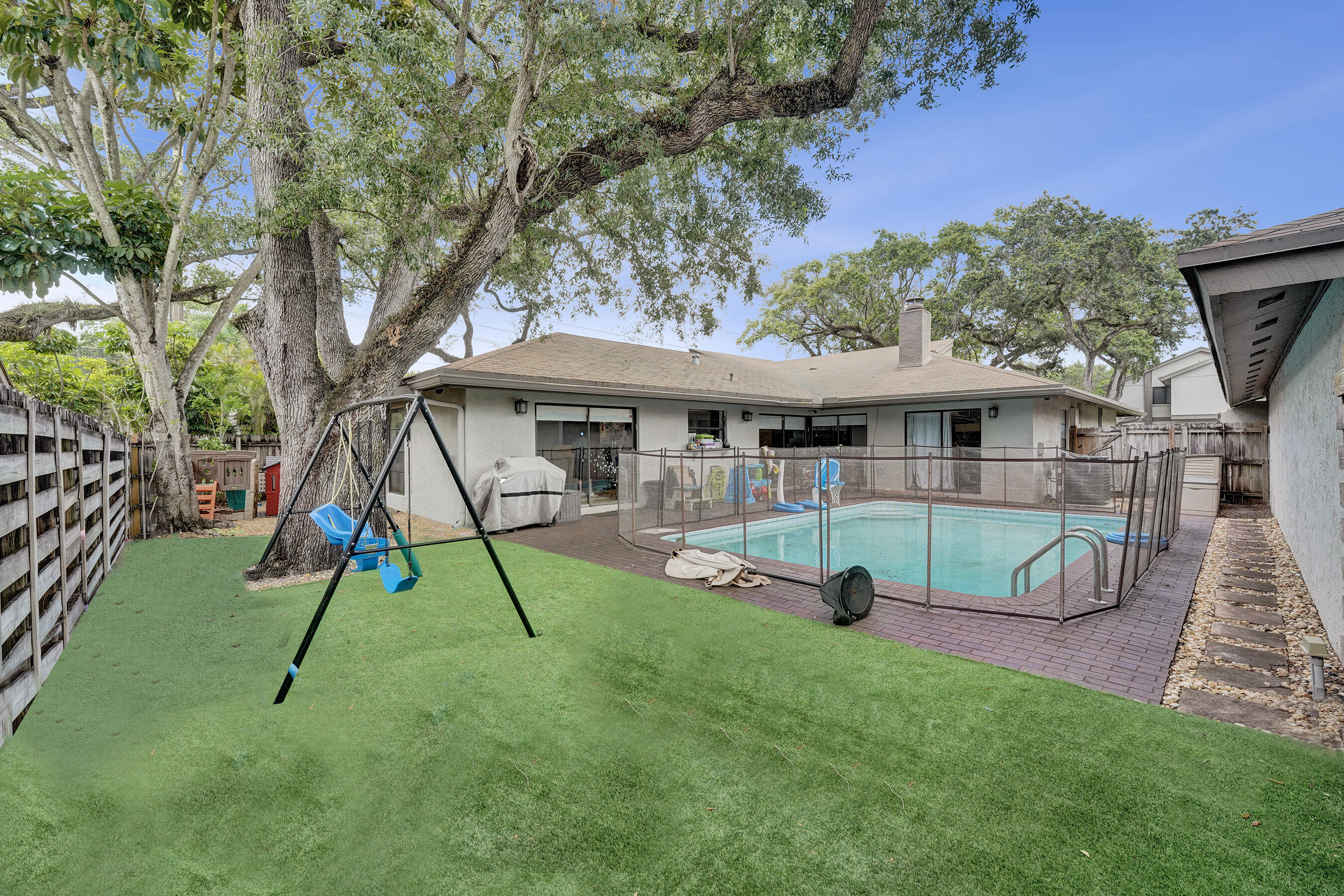 WOODS OF EMERALD HILLS - Residential