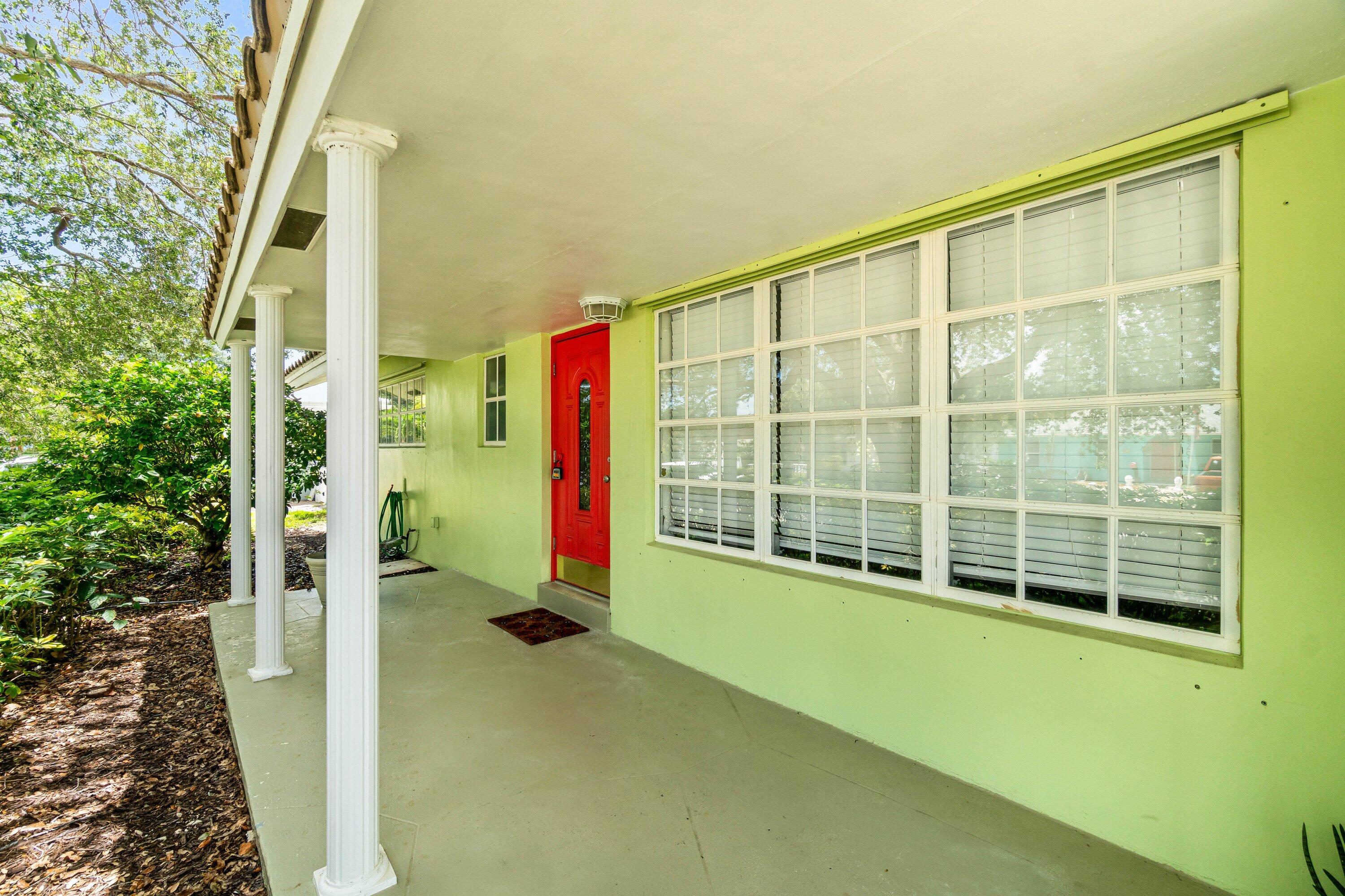 BOCA RATON SQUARE - Residential Lease
