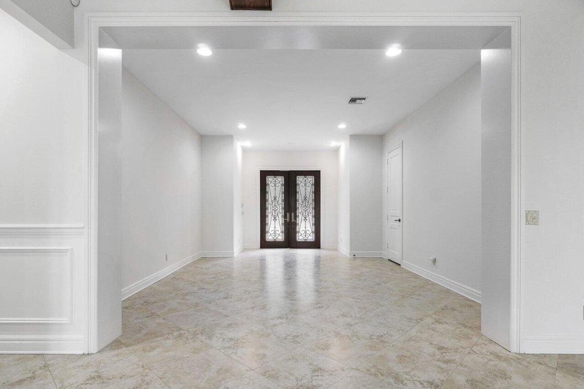 JUPITER RIVER ESTATES - Residential