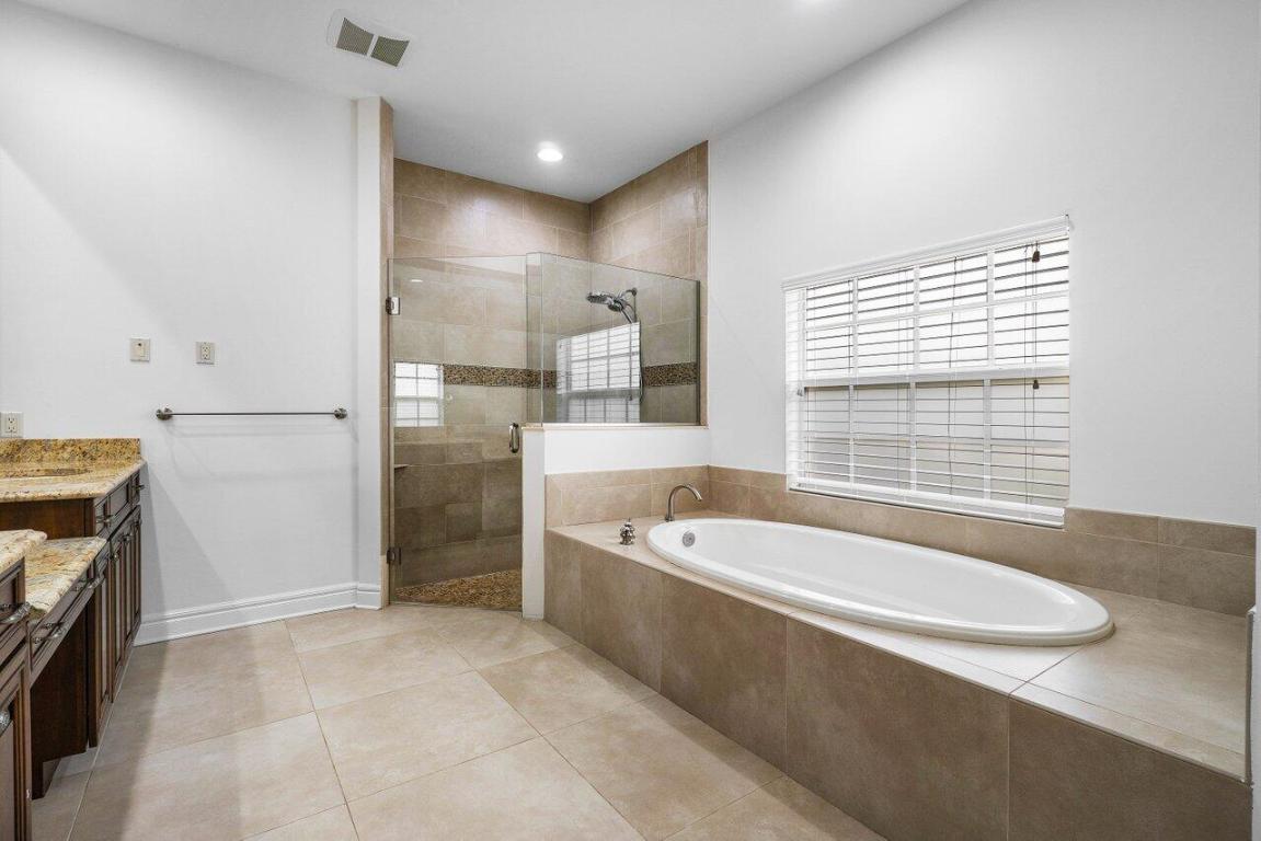JUPITER RIVER ESTATES - Residential