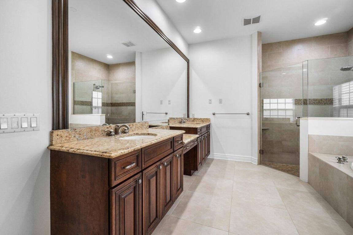 JUPITER RIVER ESTATES - Residential