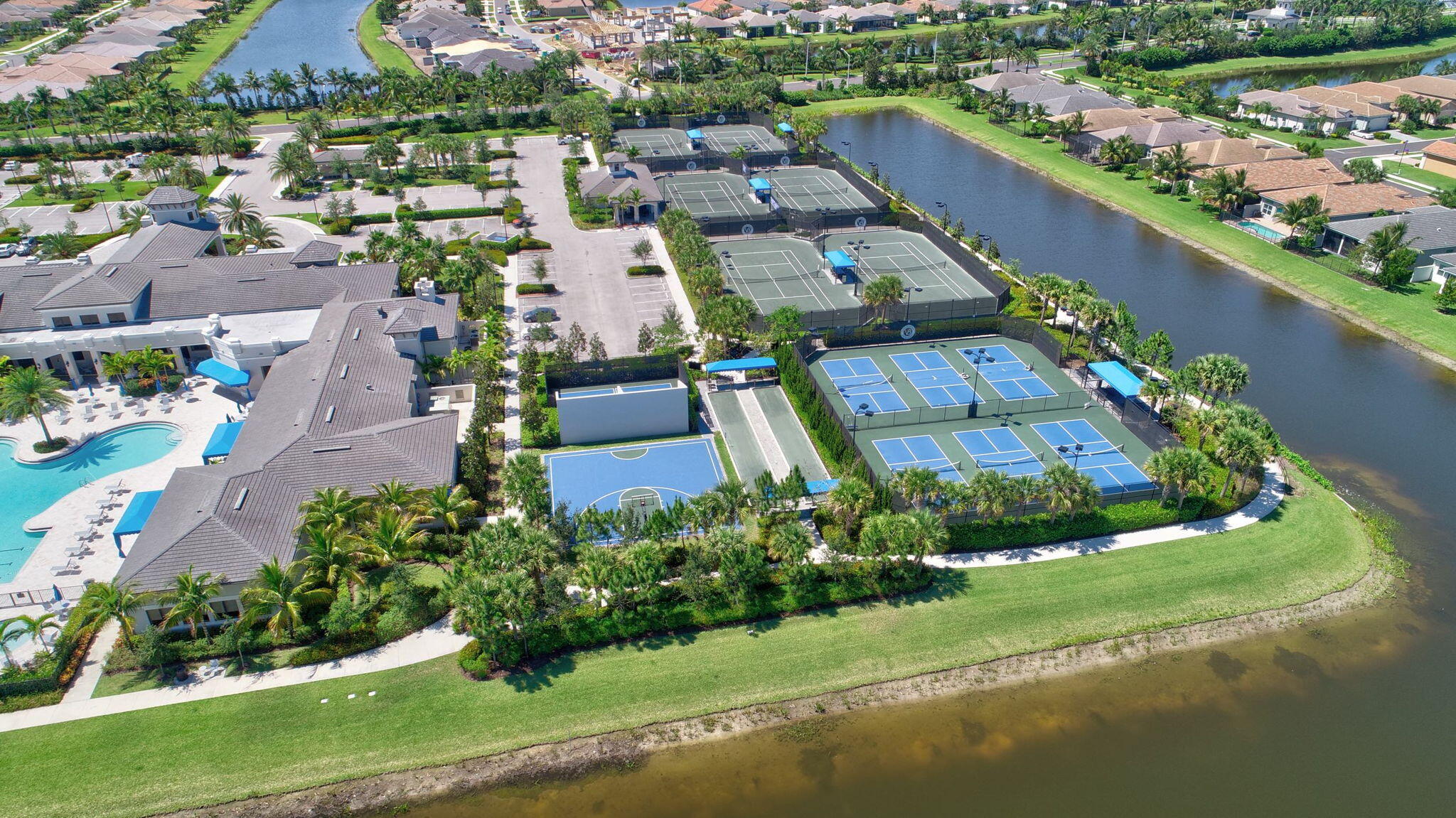 VALENCIA COVE AGR PUD SOUTH PL - Residential