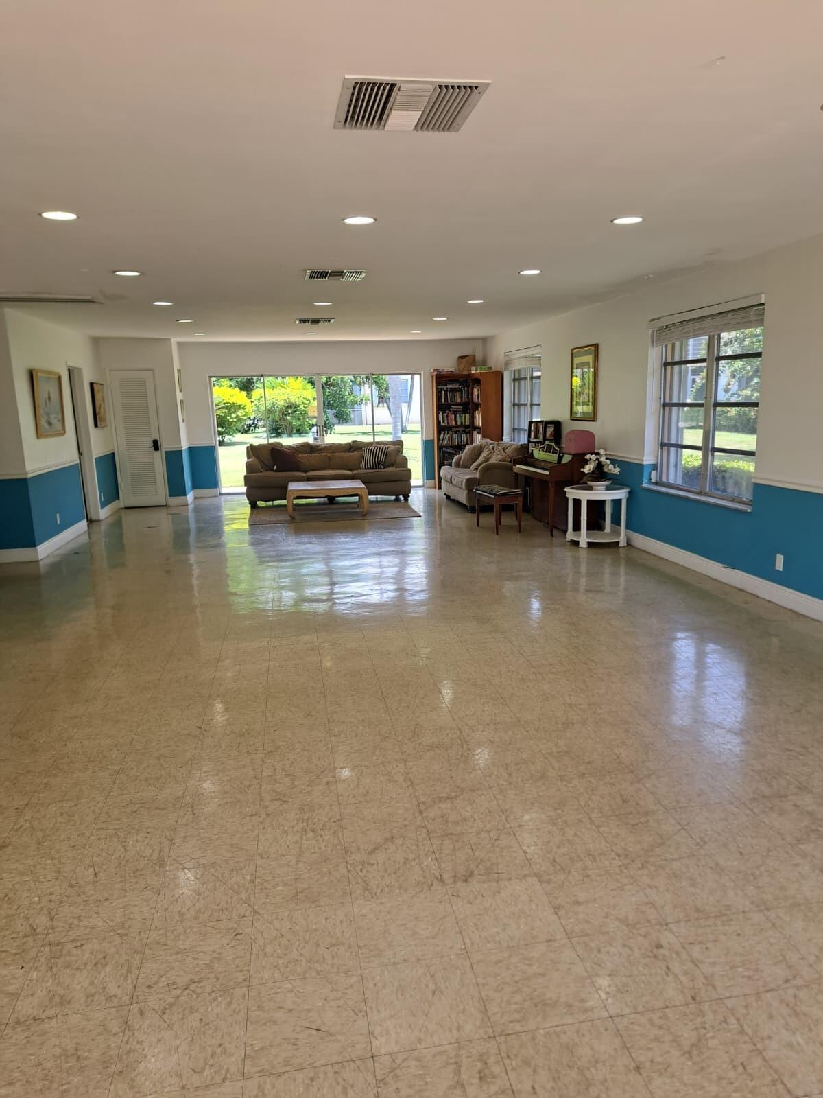 LIGHTHOUSE POINT PLAZA CONDO - Residential Lease