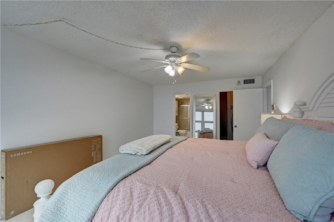 Silver Thatch - Residential