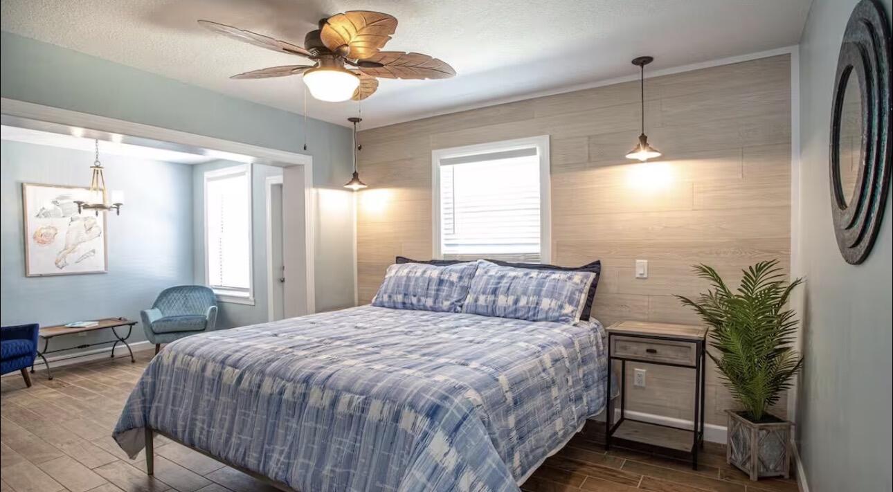 BEACH CLUB COLONY SECTION 1 - Residential