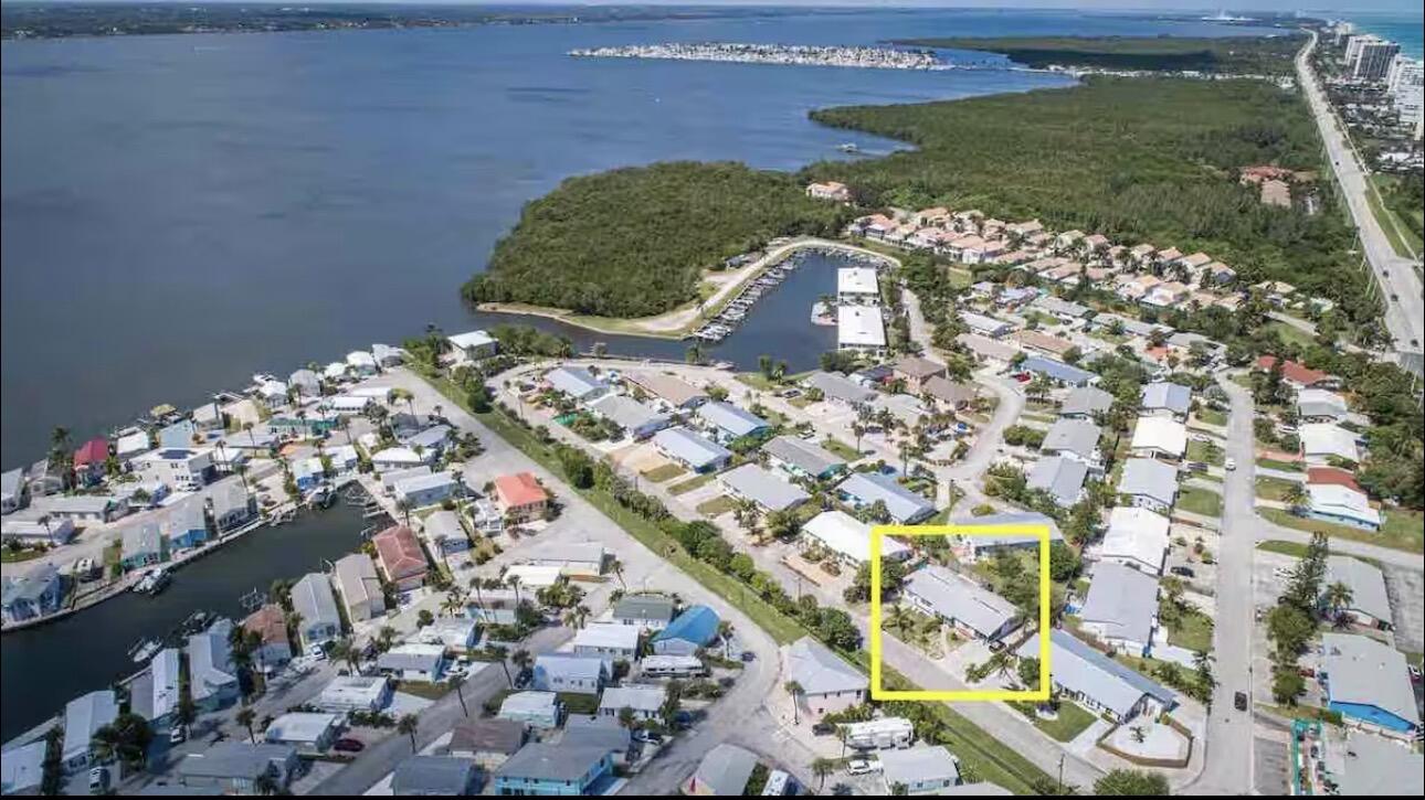 BEACH CLUB COLONY SECTION 1 - Residential