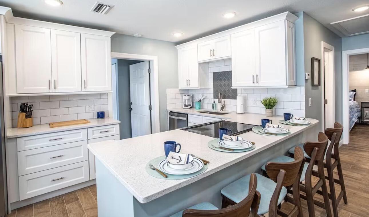 BEACH CLUB COLONY SECTION 1 - Residential