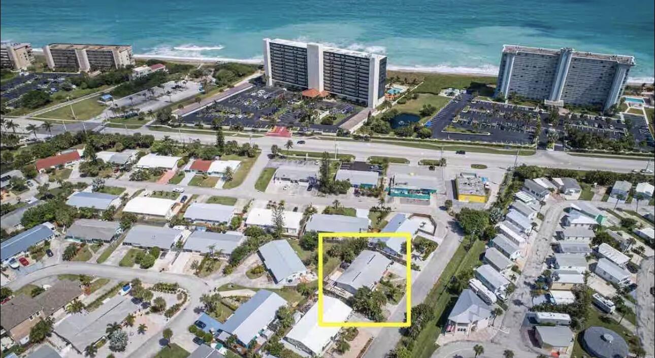 BEACH CLUB COLONY SECTION 1 - Residential